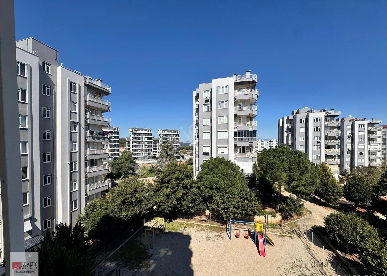 Antalya Çankaya Mahallesinde Site İçerisinde Satılık 3+1 Daire - Görsel 28