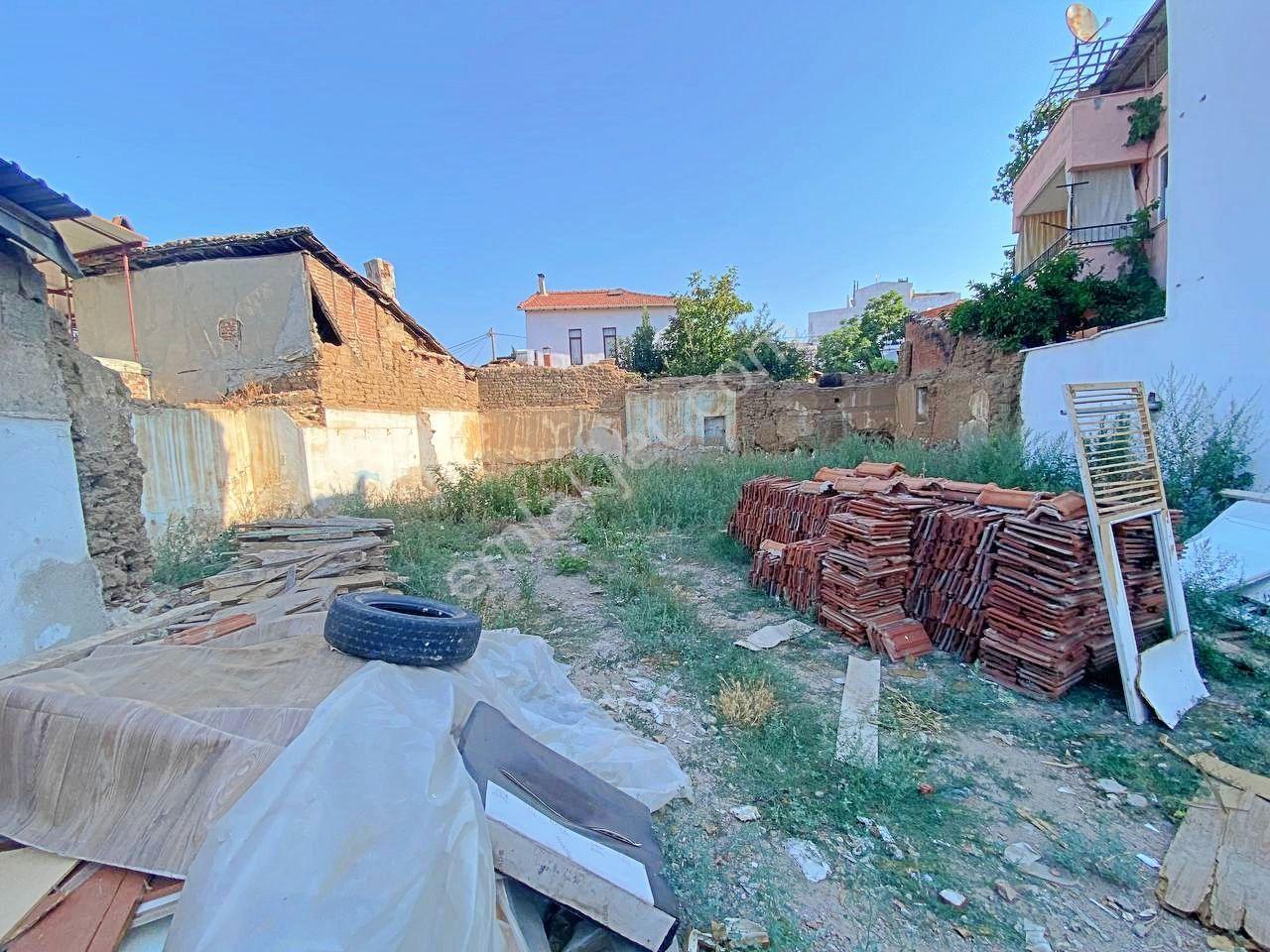 Tek Yetkili Uytun'dan Tuzcumurat'ta Daire Takaslı Satılık Arsa - Görsel 2