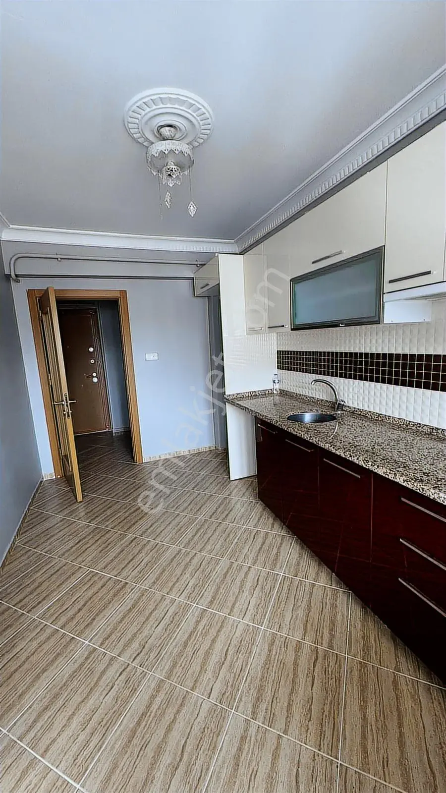 Karakaşta Kiralık 2+1 Daire