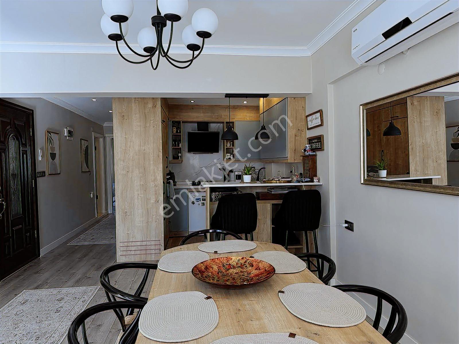 Şehir Merkezinde, Deniz Manzaralı, 2+1 Daire - Görsel 16