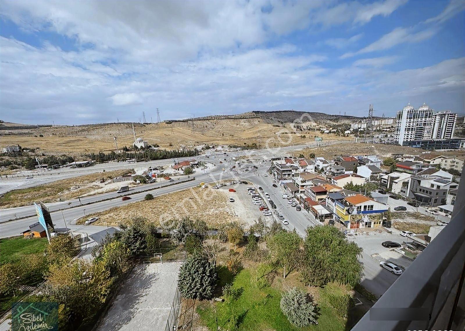 Yaşamkent'in En Merkezi Konumunda Gülbeng Sitesinde 4+1 Daire - Görsel 15