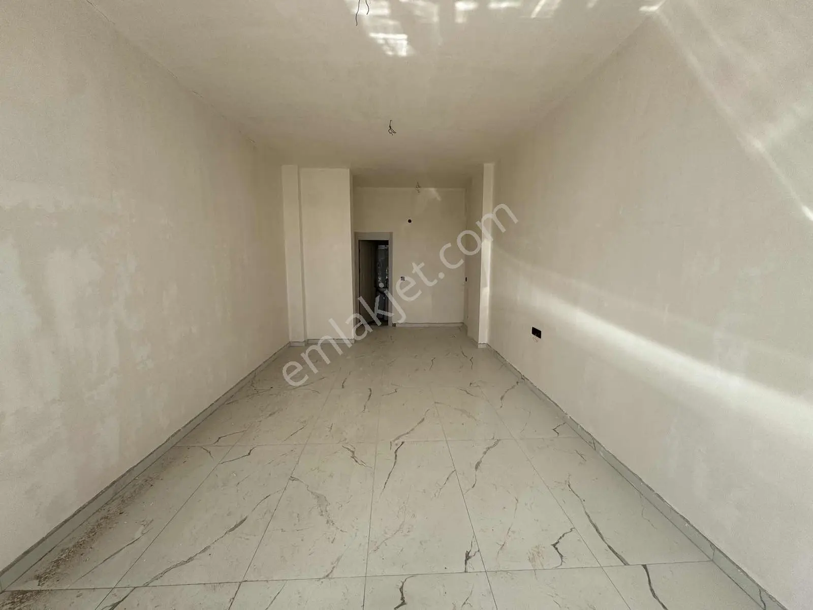 Sağlam Emlaktan Uydukent Devlet Hastanesi Yanı Kiralık Dükkan - Görsel 2