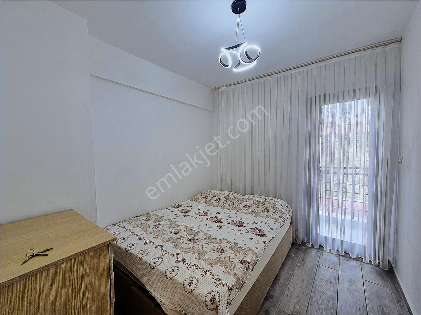 Ulaşım Sorunu Olmayan Geniş Bahçeli Bakımlı 3+1villa - Görsel 19