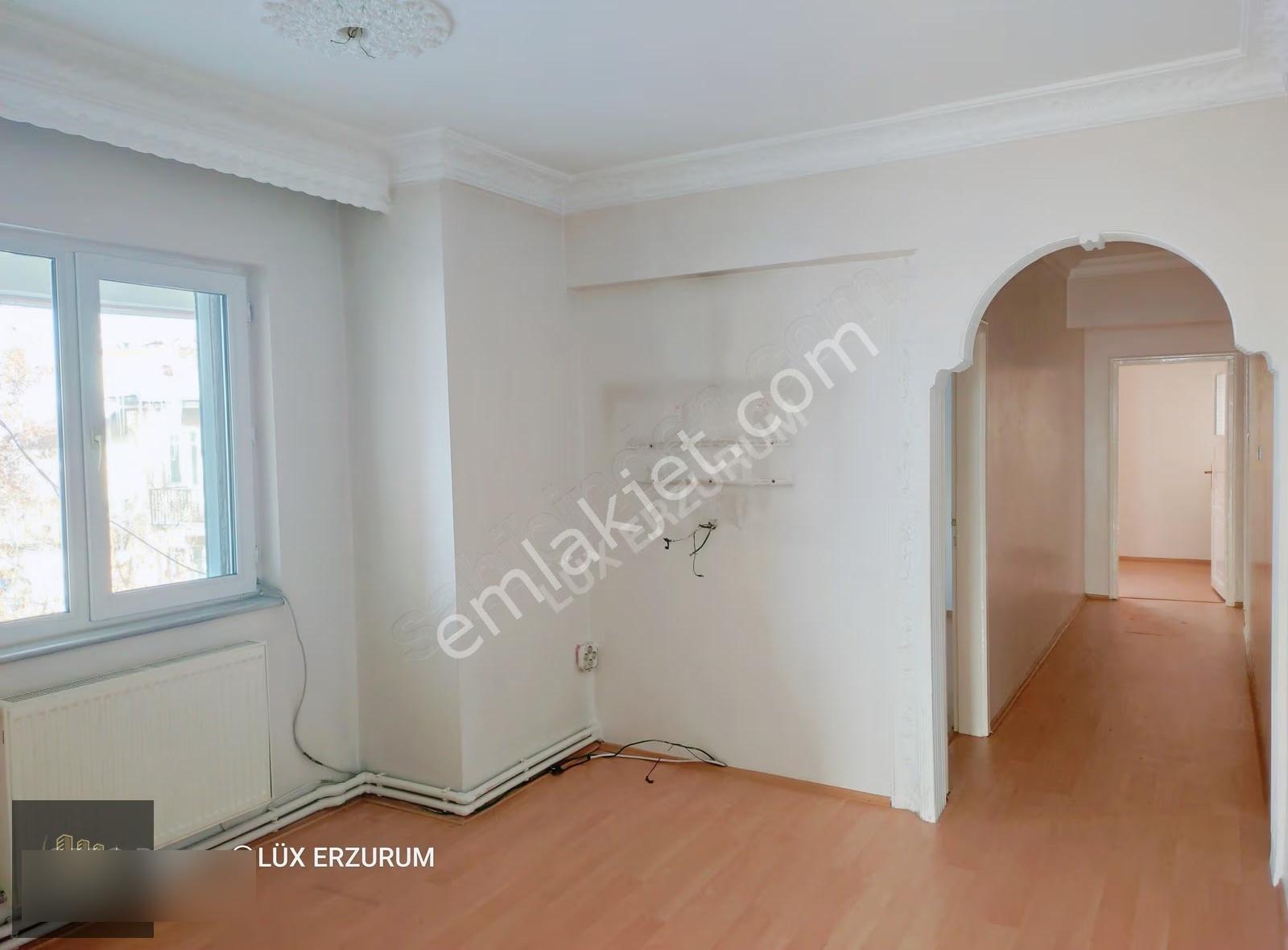 Lüx Erzurum'dan Köşk Camii Karşısı Sgk Yakınında 3+1 Daire - Görsel 3