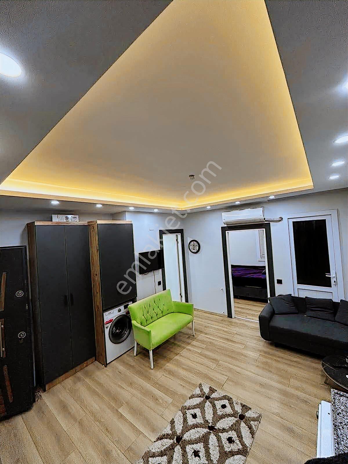 Uçandan Arpaç Bahşişte Eşyalı 1+1 Kiracılı Araç Takaslı - Görsel 4