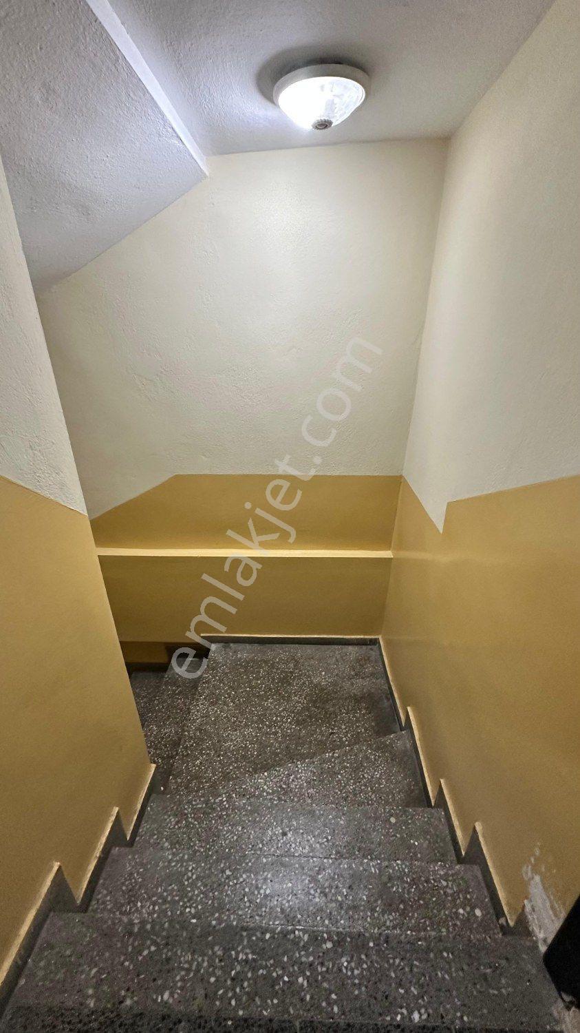 Karşıyaka Çarşıda Vitrin Cepheli İşleme Hazır Prestijli Ofis! - Görsel 15