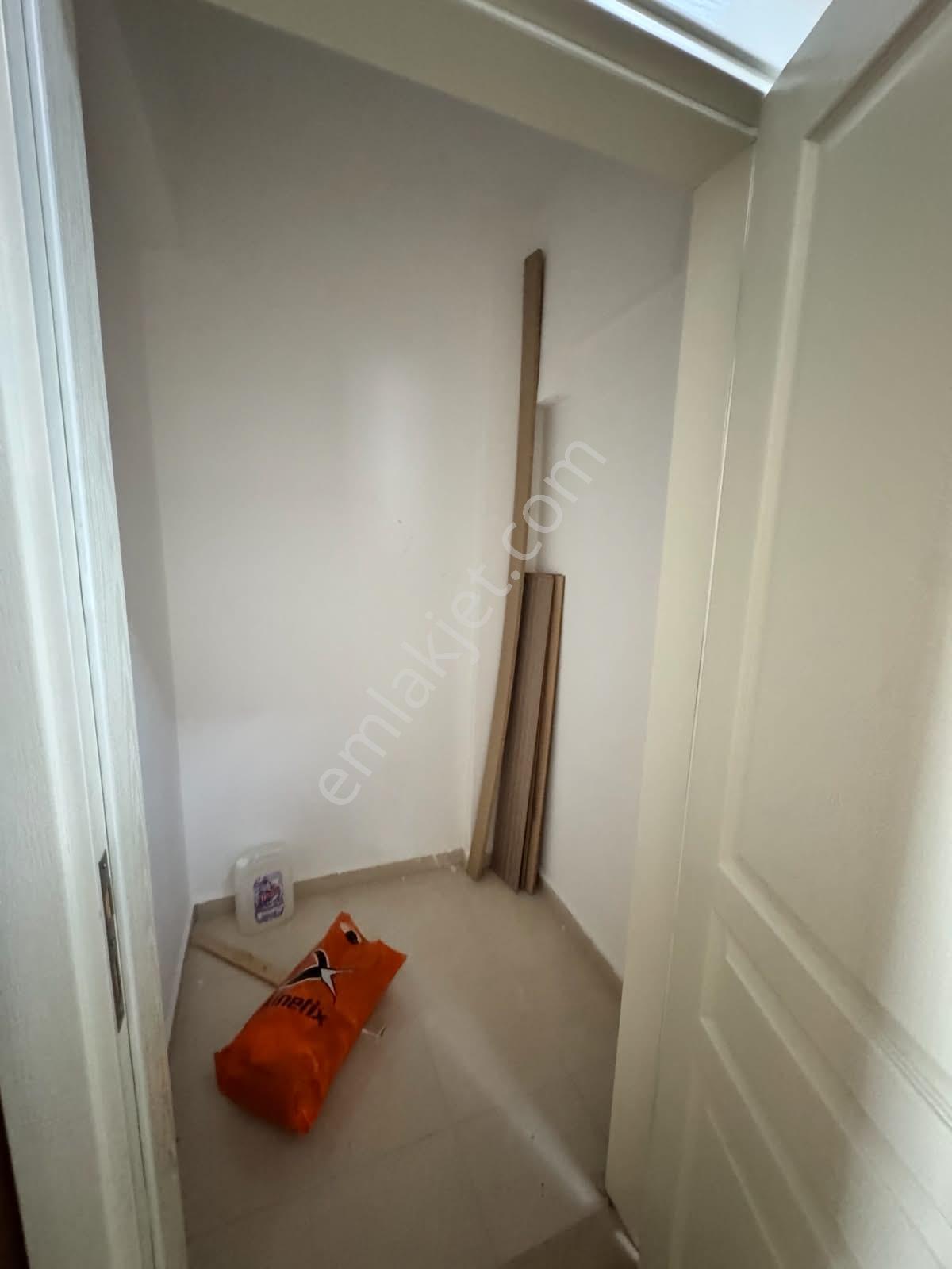 Merkezi Konumda 3+1 Kiralık Daire - Görsel 19