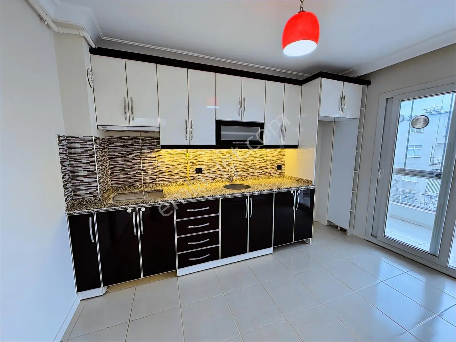 Akın'dan Buca Yeşilbağlar Mah 2+1 Dgazlı Cam Balkonlu Daire - Görsel 10