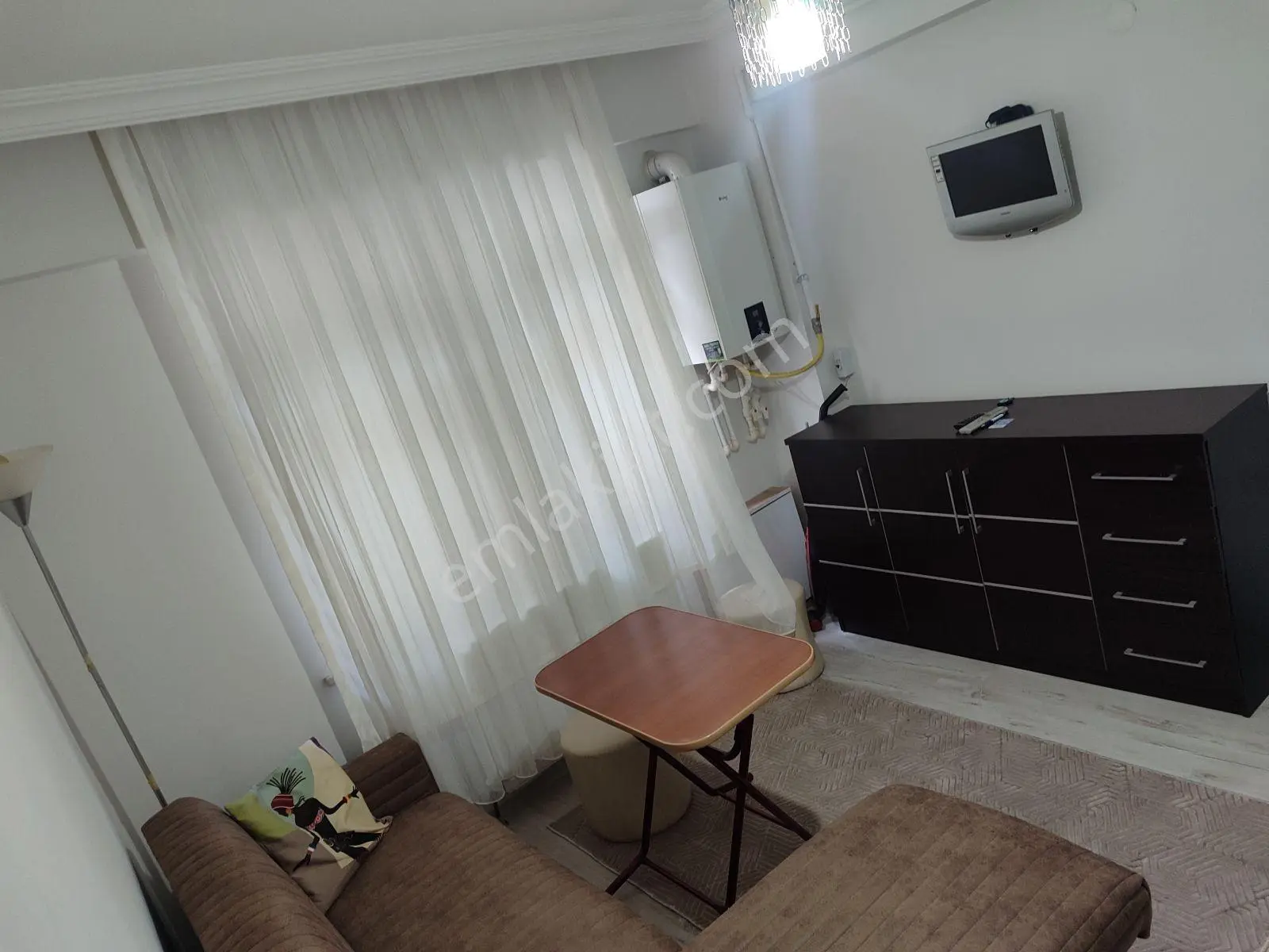 Asel'den Çarşı 3 Dk Mesafe 1+1 Eşyalı Asansörlü Arakat Daire - Görsel 5