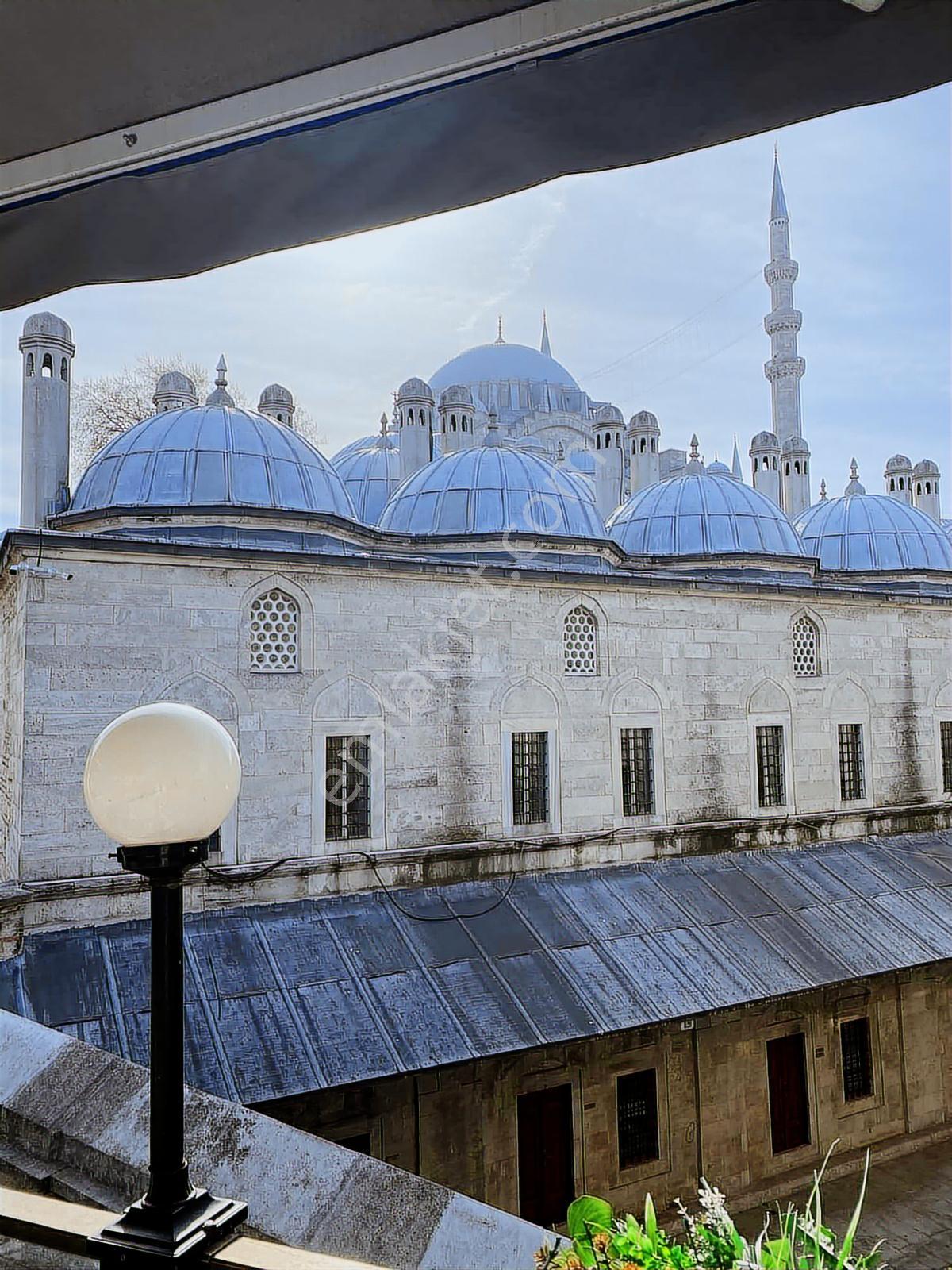 Sezon Fırsatı!! Boğaz Ve Tarih Manzaralı Restaurant Ve Nargile