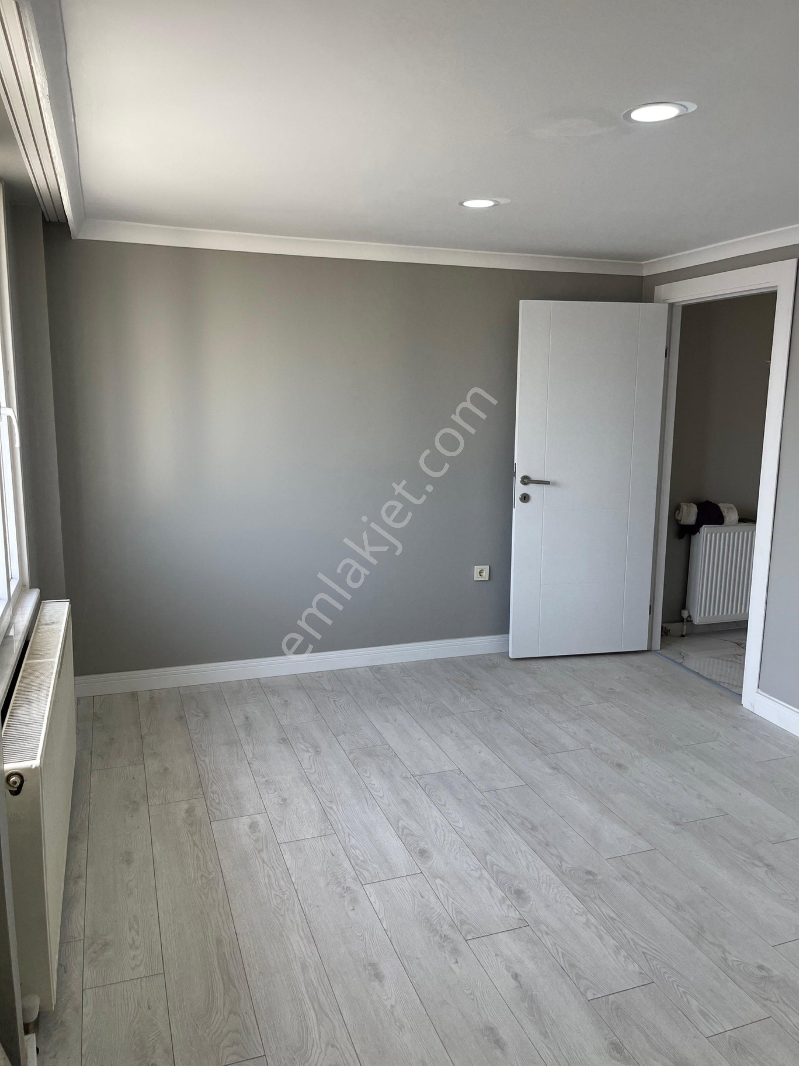 Samandıra Merkezde 170 M2 Satılık 2 Daire Tek Fiyat Çatı Dublels Daire - Görsel 9