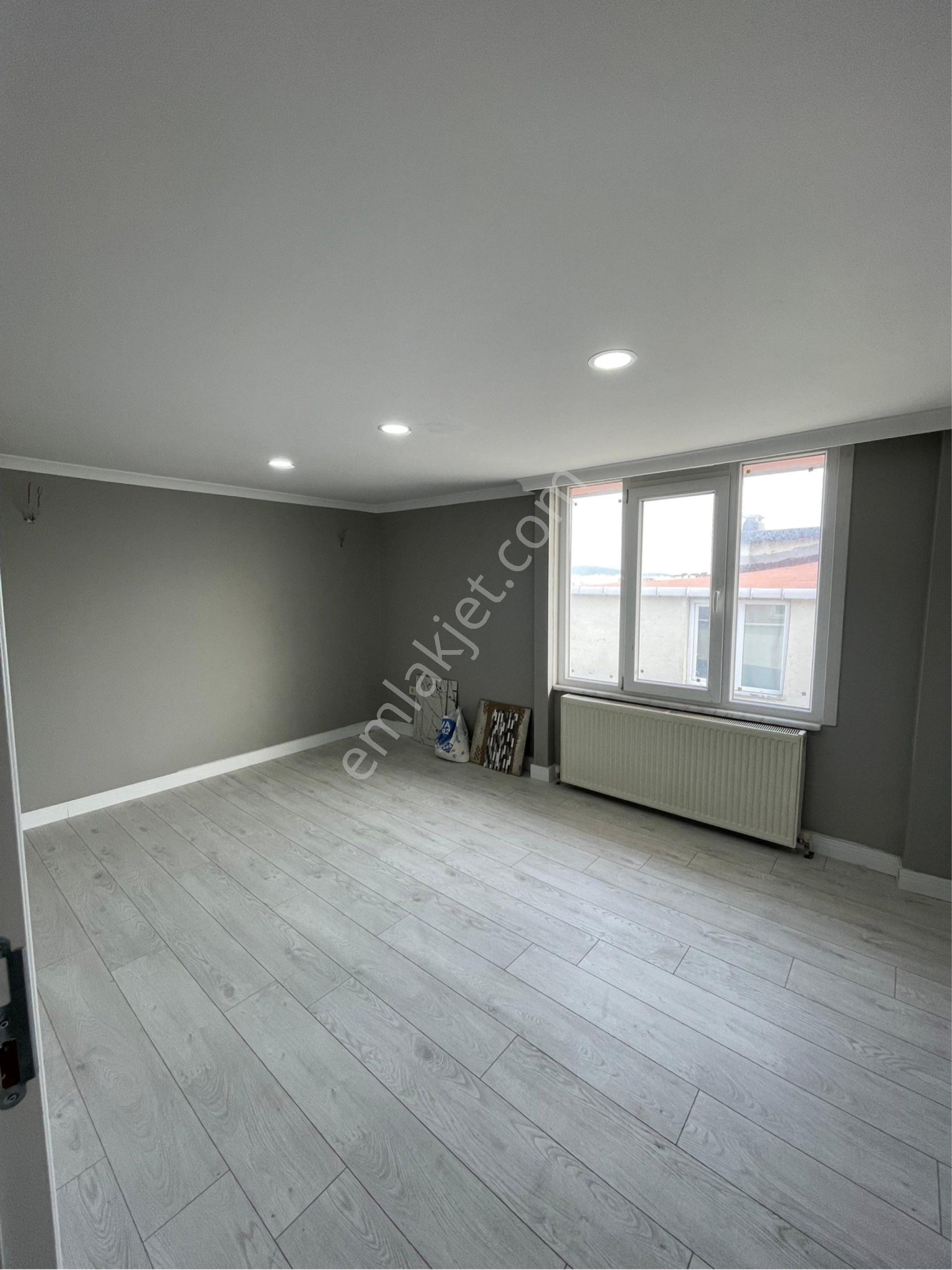 Samandıra Merkezde 170 M2 Satılık 2 Daire Tek Fiyat Çatı Dublels Daire - Görsel 7
