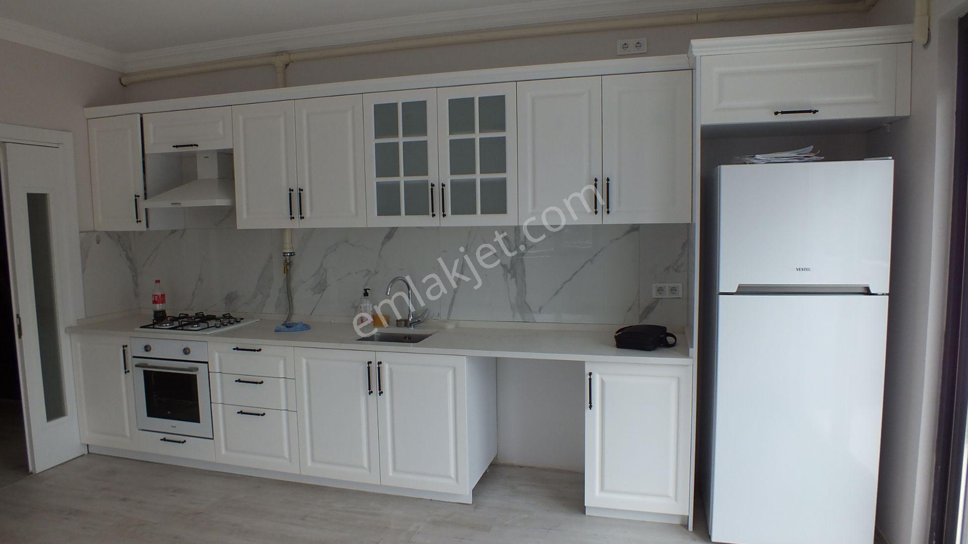 1 Nolu Bostancı Kiralık 2+1 6. Kat Manzaralı Daire