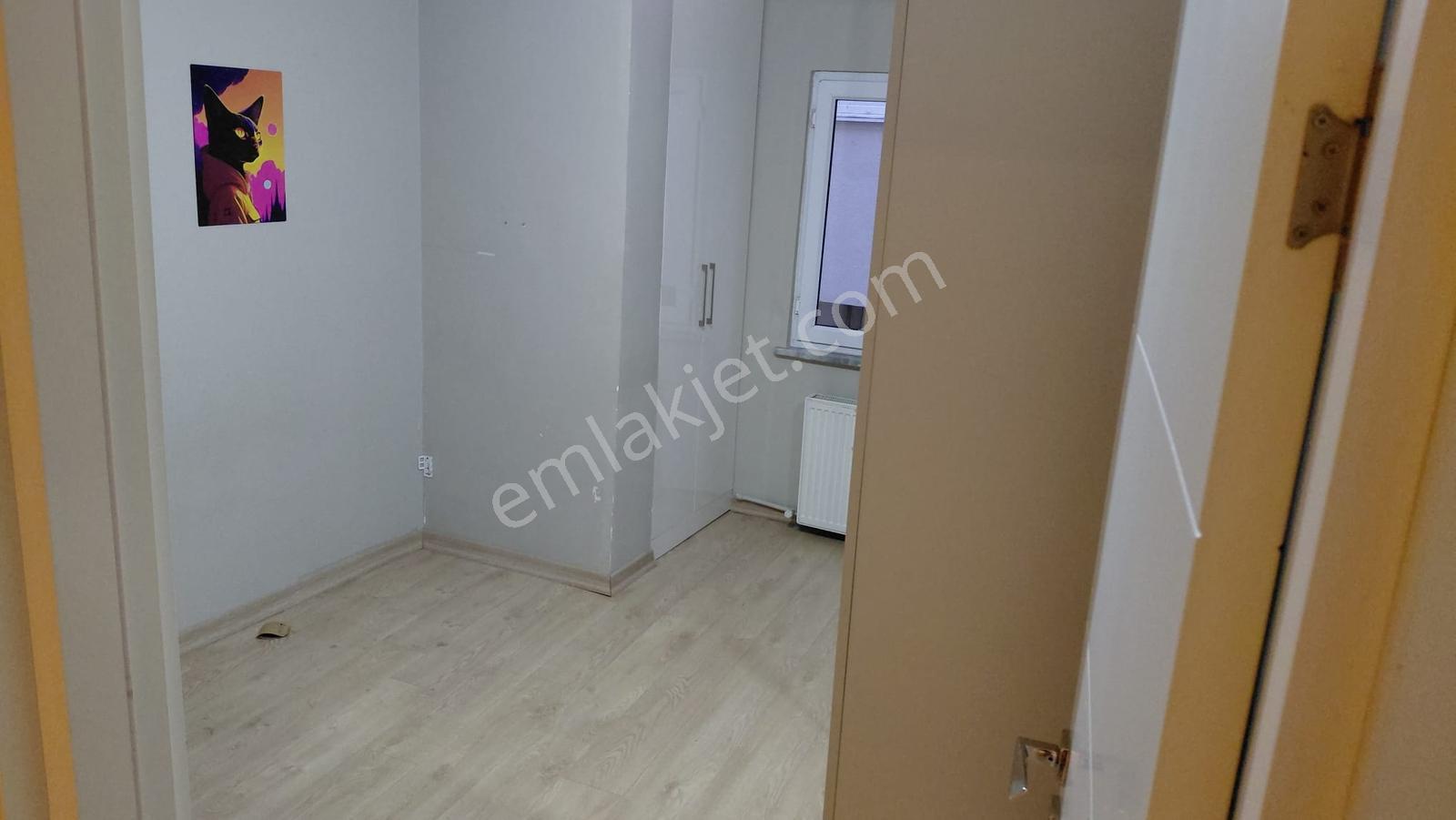 Tek Yetkili..!!!!!! 2+1 Boş Durumda Geniş Kullanışlı Yatırımlık - Görsel 13