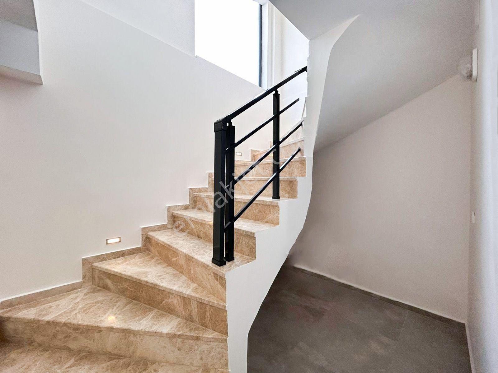 Goldhouse Dan Satılık Çiftlik Te Doğa İçerisinde Havuzlu Sitede 4+1 Daire - Görsel 19