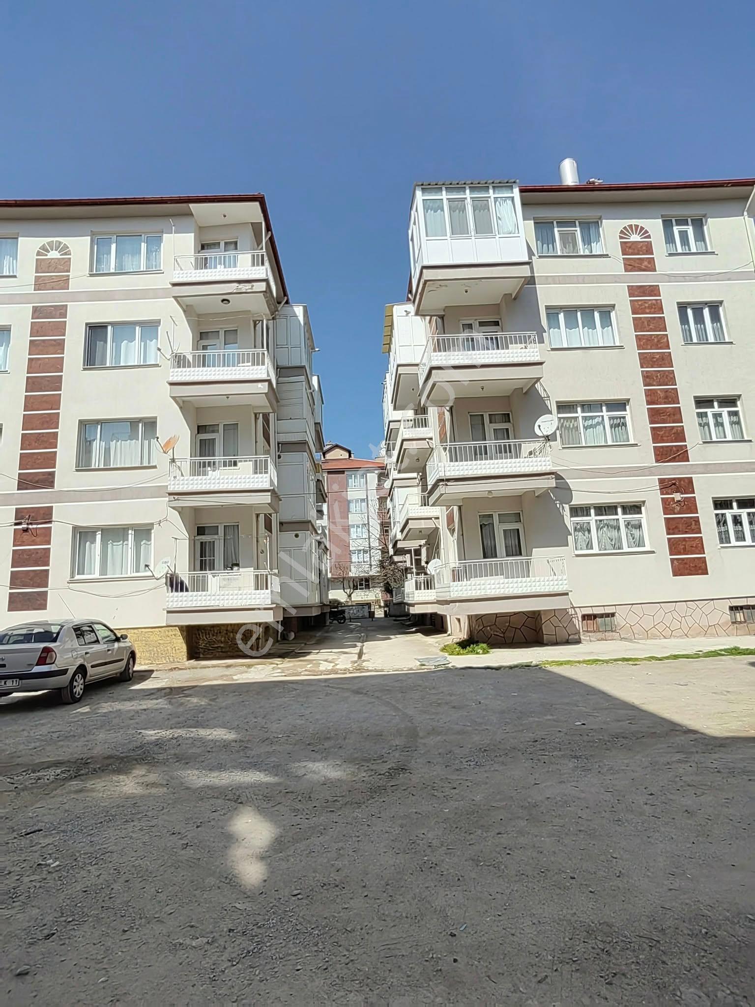 Nasreddin Emlaktan Ceylan Sitesi Koşuyolu Civarı Satılık Daire - Görsel 3