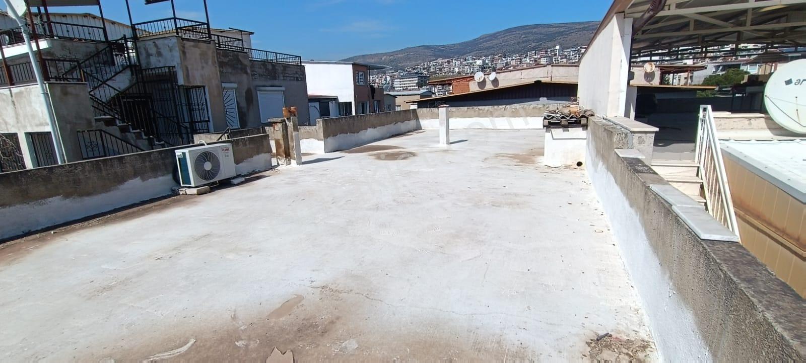 Bornova Atatürk Mah. 243 M2 Arsa İçinde 2 Katlı Bina - Görsel 35