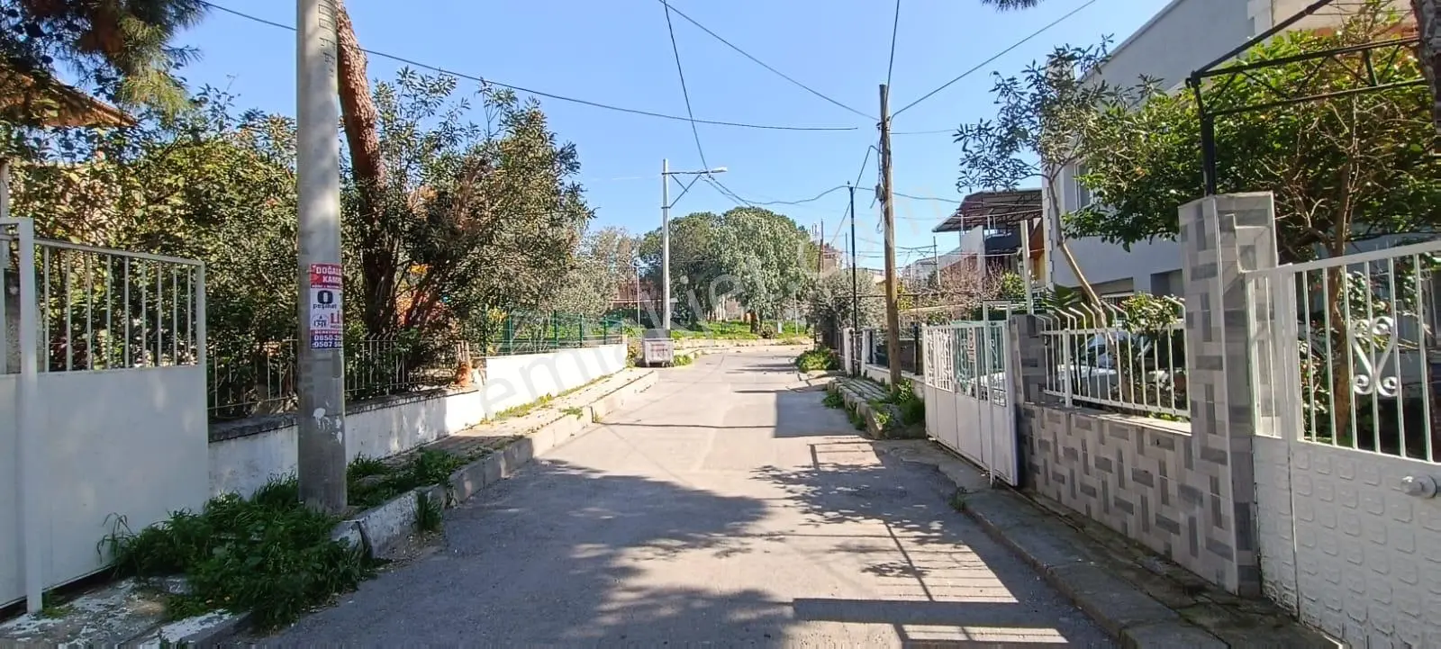 Bornova Atatürk Mah. 243 M2 Arsa İçinde 2 Katlı Bina - Görsel 4
