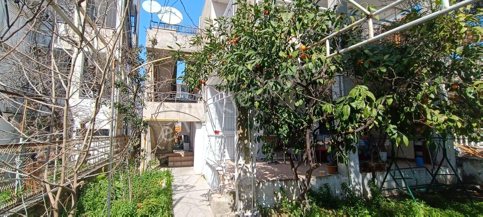 Bornova Atatürk Mah. 243 M2 Arsa İçinde 2 Katlı Bina - Görsel 9