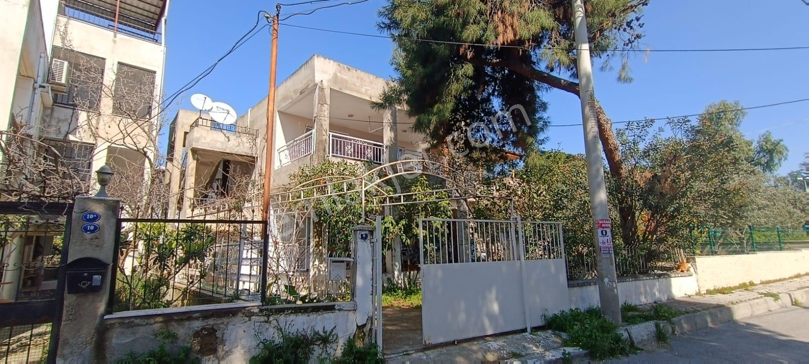 Bornova Atatürk Mah. 243 M2 Arsa İçinde 2 Katlı Bina - Görsel 6