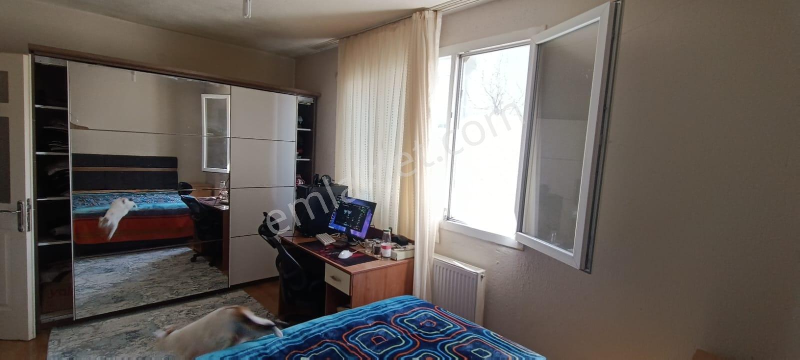Bornova Atatürk Mah. 243 M2 Arsa İçinde 2 Katlı Bina - Görsel 18