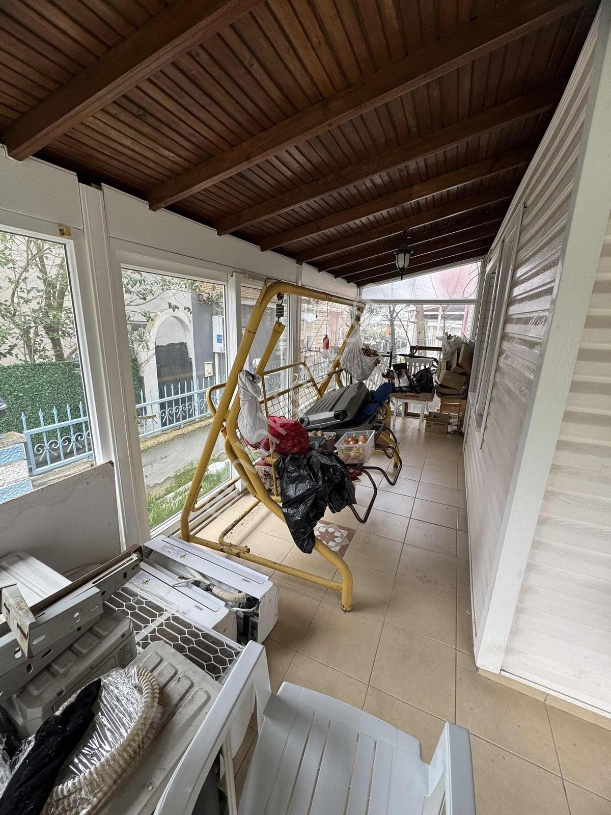 Tuğra'dan Önerler'de Site İçinde Satılık Bahçeli Ön Cephe Villa - Görsel 28