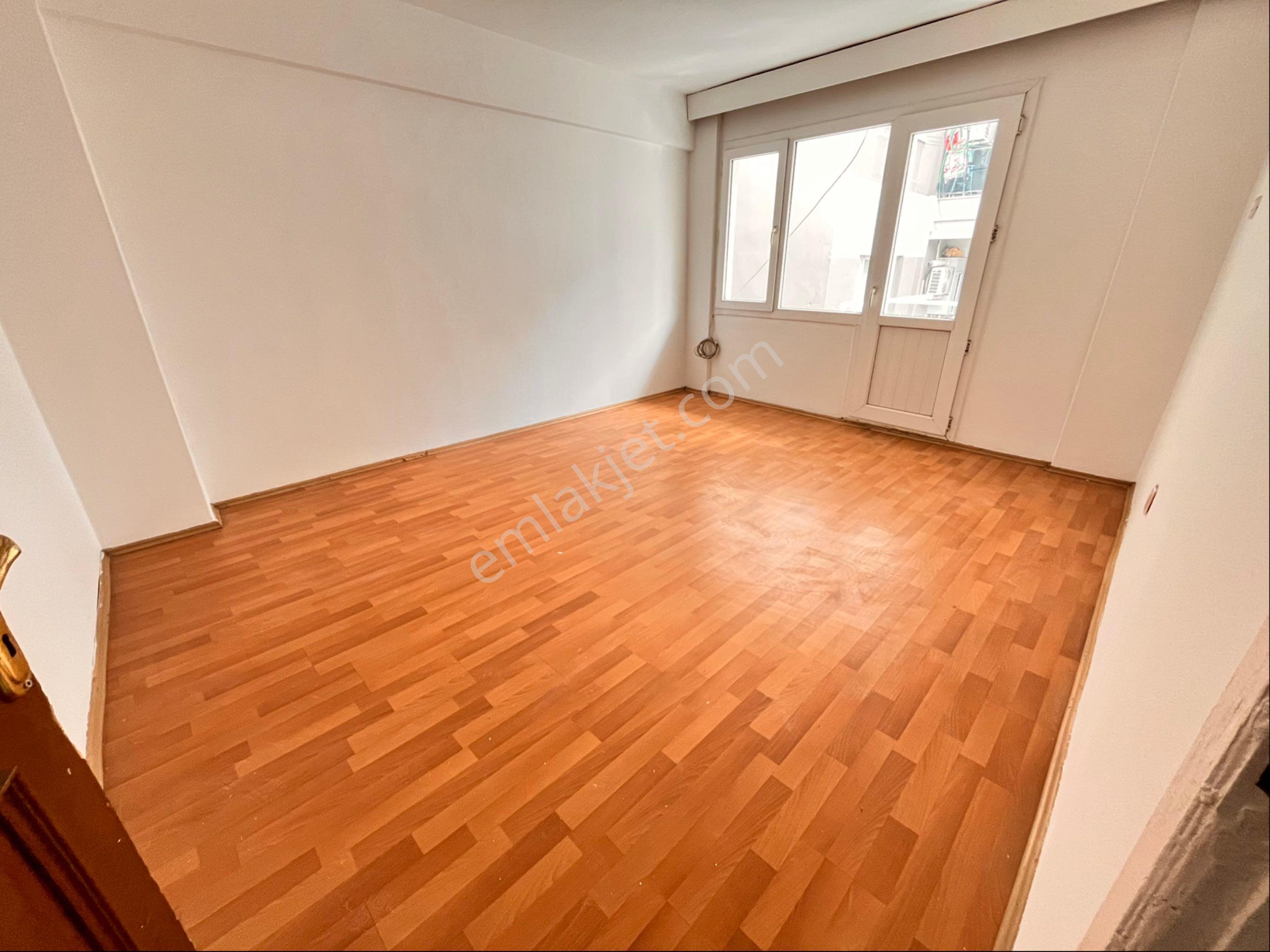 Halilrıfatpaşa Caddesinde 2+1 100m2 Temiz Önü Açık Ferah Daire - Görsel 16