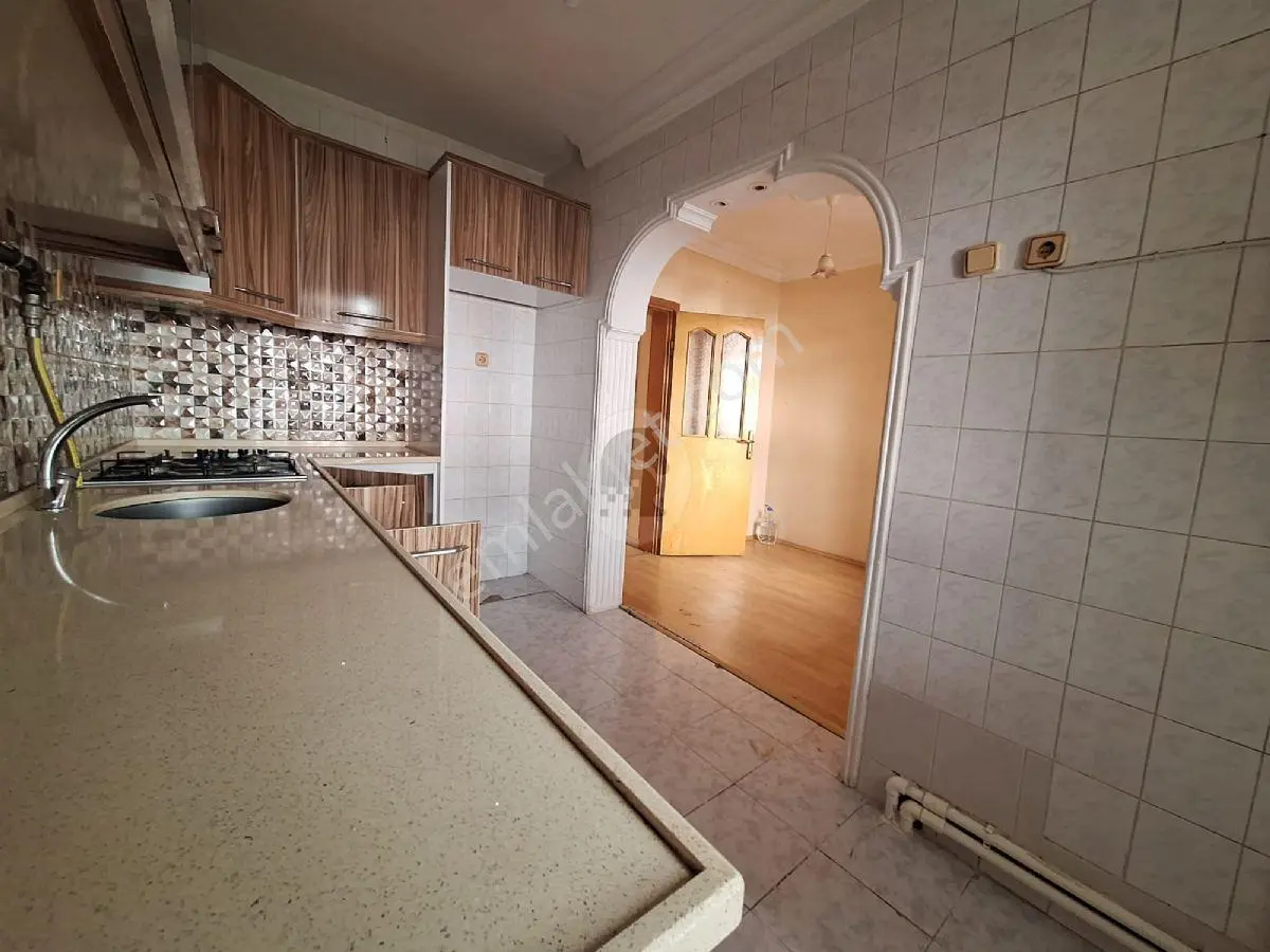 Erdal İnönü Caddesi Servis Güzergahına Yakın Kiralık 2 1 P.no: 1449 M - Görsel 4