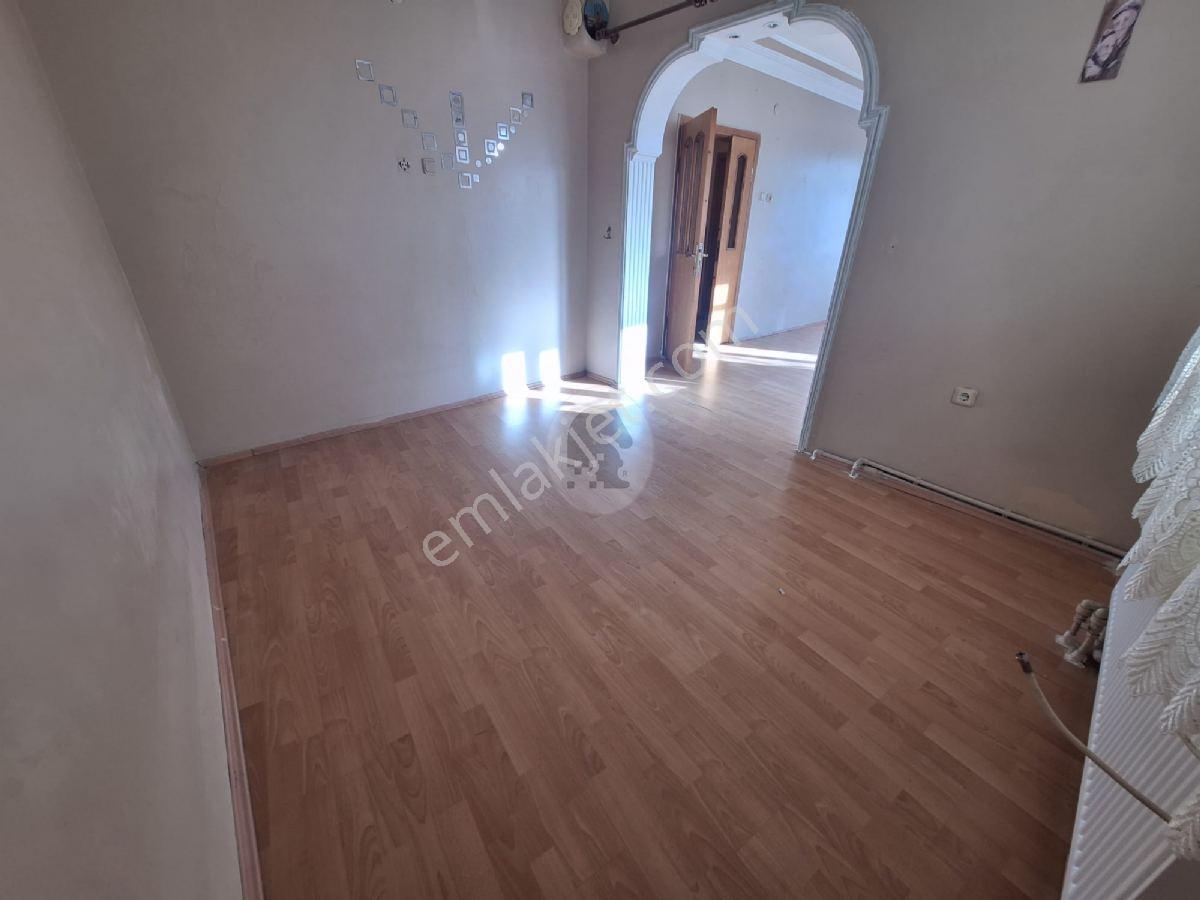Erdal İnönü Caddesi Servis Güzergahına Yakın Kiralık 2 1 P.no: 1449 M - Görsel 7