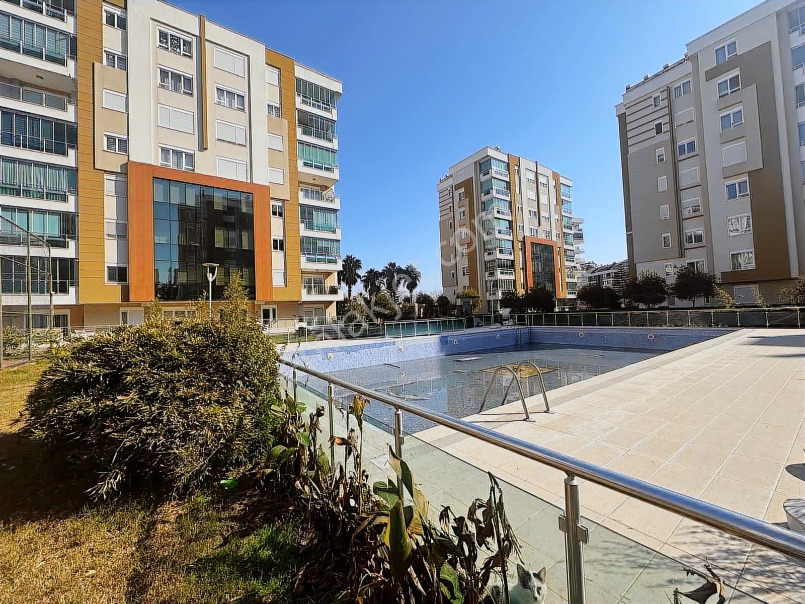 Çağlayanda Selenyum Sitesinde Eşyalı Kiralık Masrafsız 3+1 Daire - Görsel 5