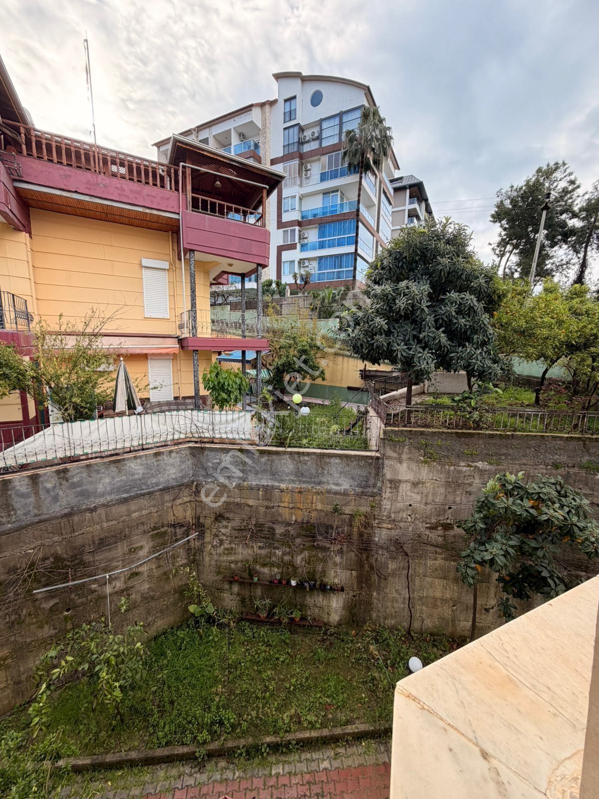 Bmkdan Antalya Alanya Avsallarda Satılık Tripleks Villa - Görsel 7