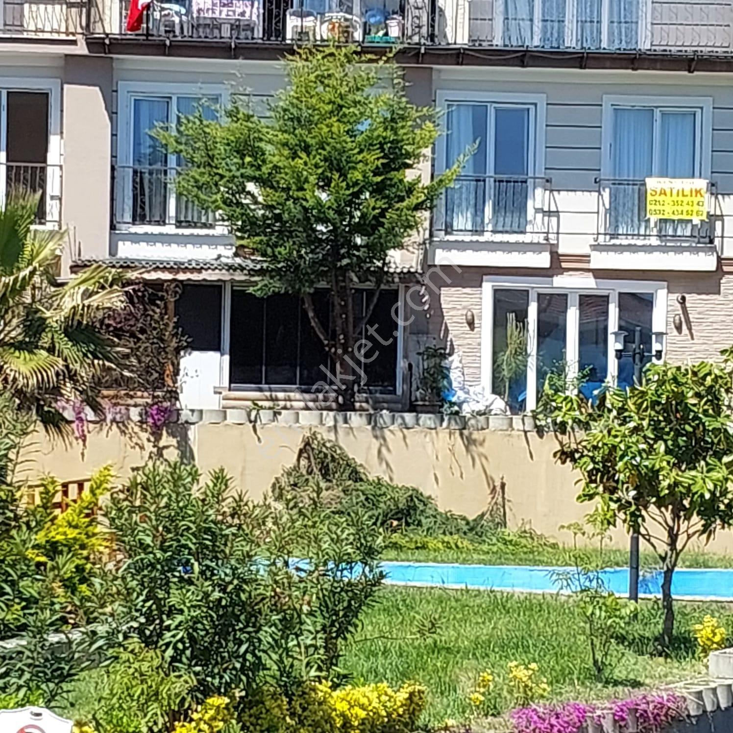 Remax Anka'dan Şile'de Havuzlu Sitede Satılık 2+1 Bahçe Dubleksi