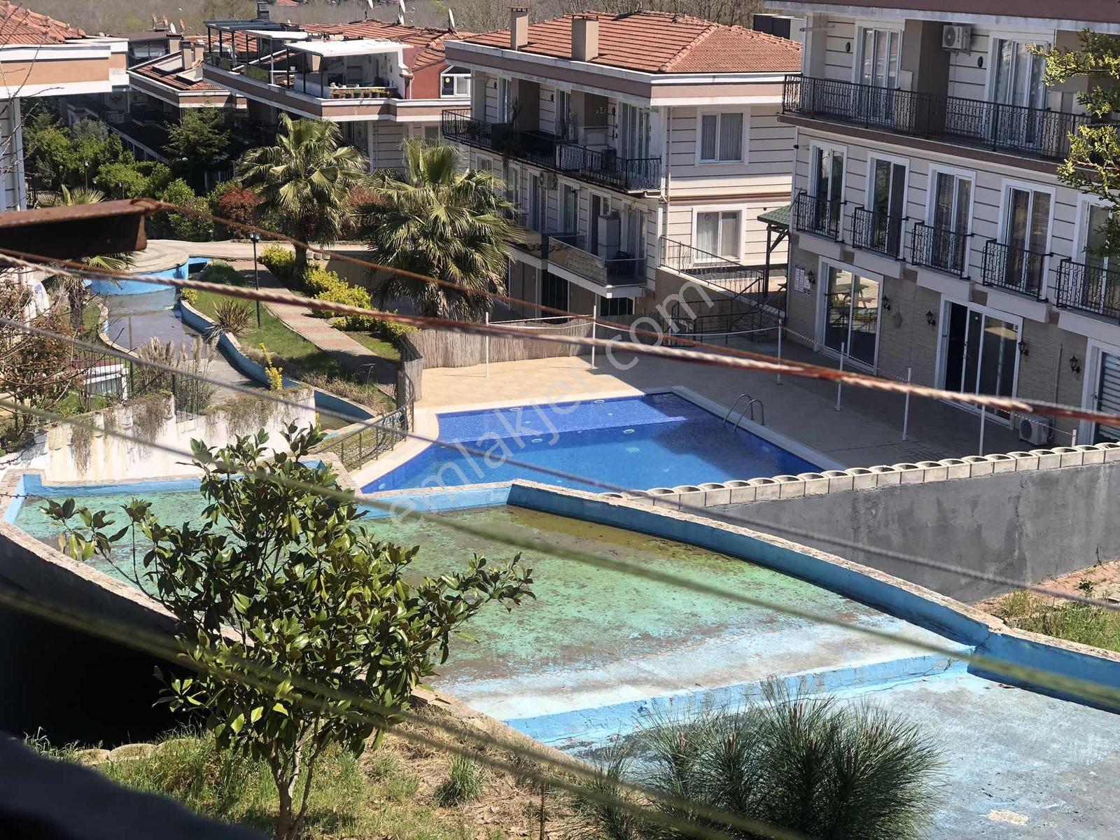 Remax Anka'dan Şile'de Havuzlu Sitede Satılık 2+1 Bahçe Dubleksi - Görsel 16