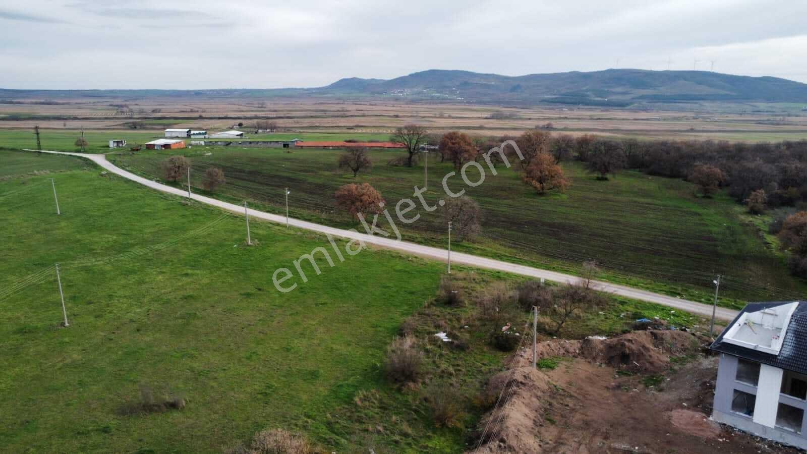 Balıkesir Gönen Kurtuluş Mahallesi Aqua Villalar Bölgesinde Satılık İmarlı Arsa