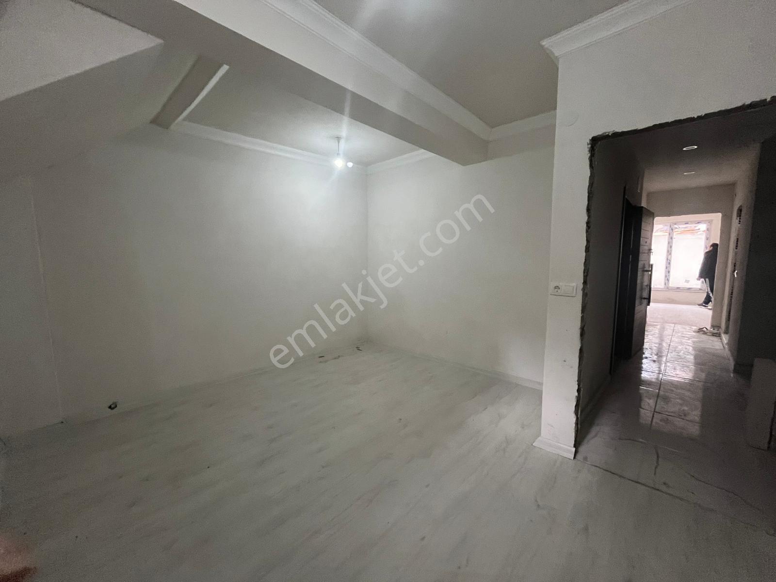 Fatih Kocamustafapaşa Merkezde Yeni Binadan Ters Dublex Daire - Görsel 4