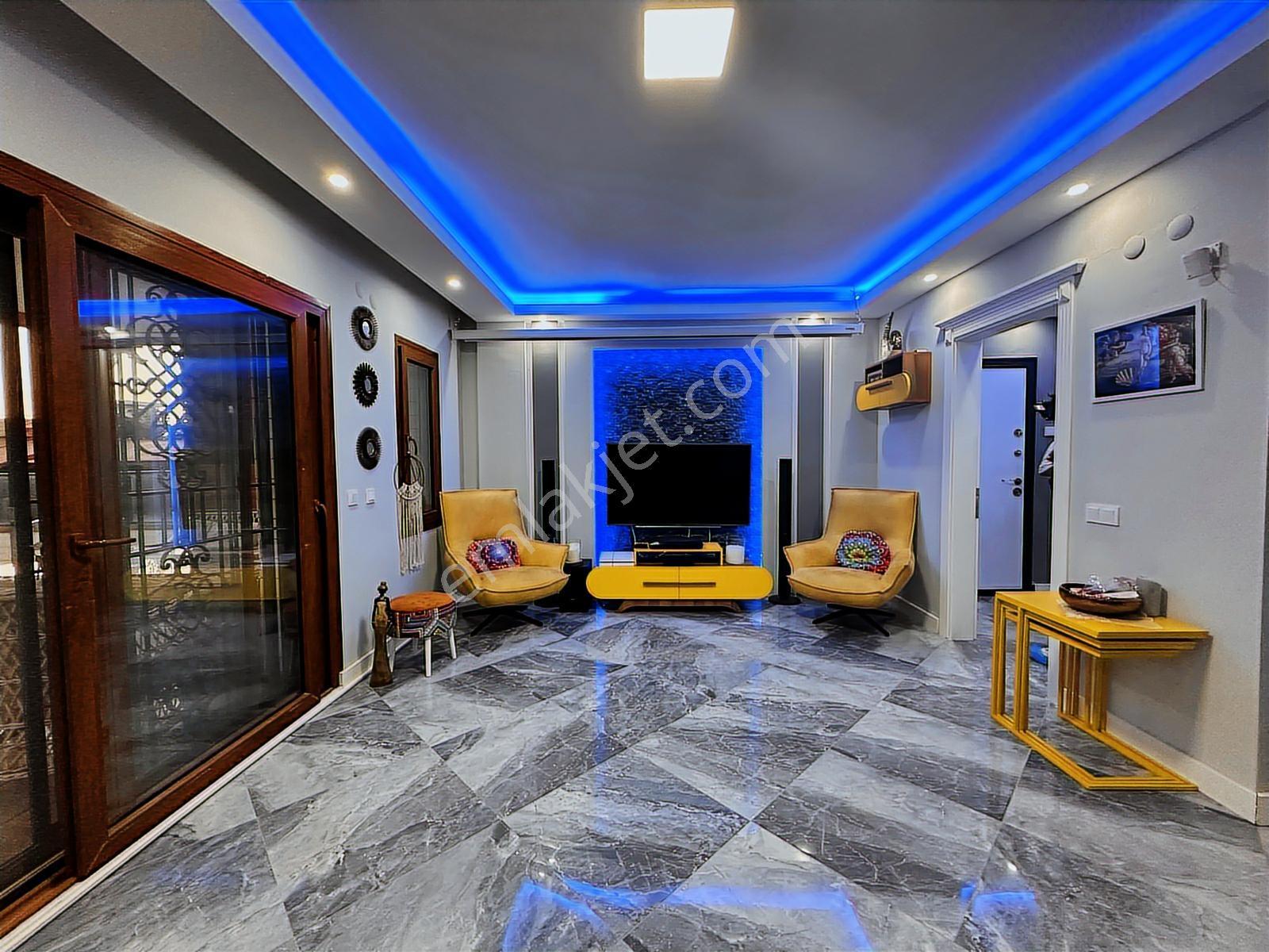 Kuşadası Kadınlar Denizinde 5 Oda 2 Salon Dev Villa - Görsel 30