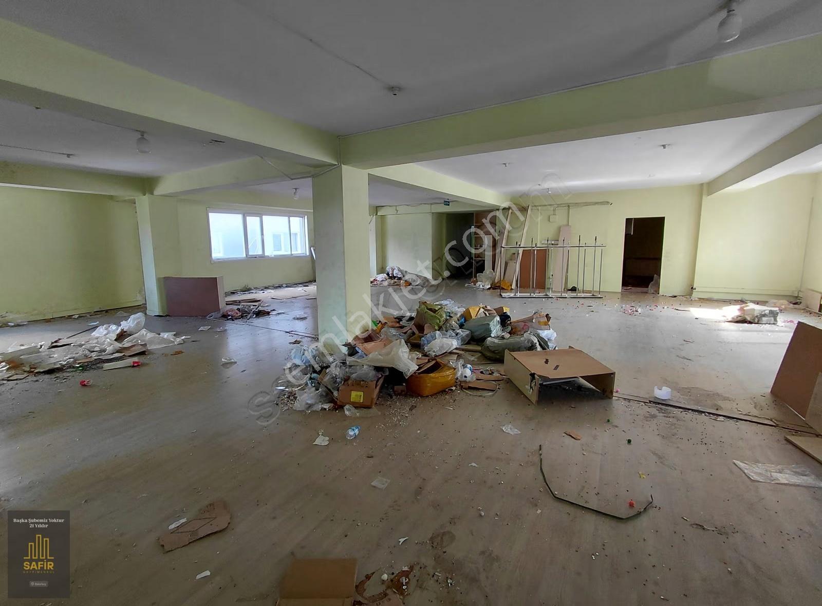 Safir Bakırköy'den Merter Savaş Caddesinde 900 M2 Mağaza - Görsel 7