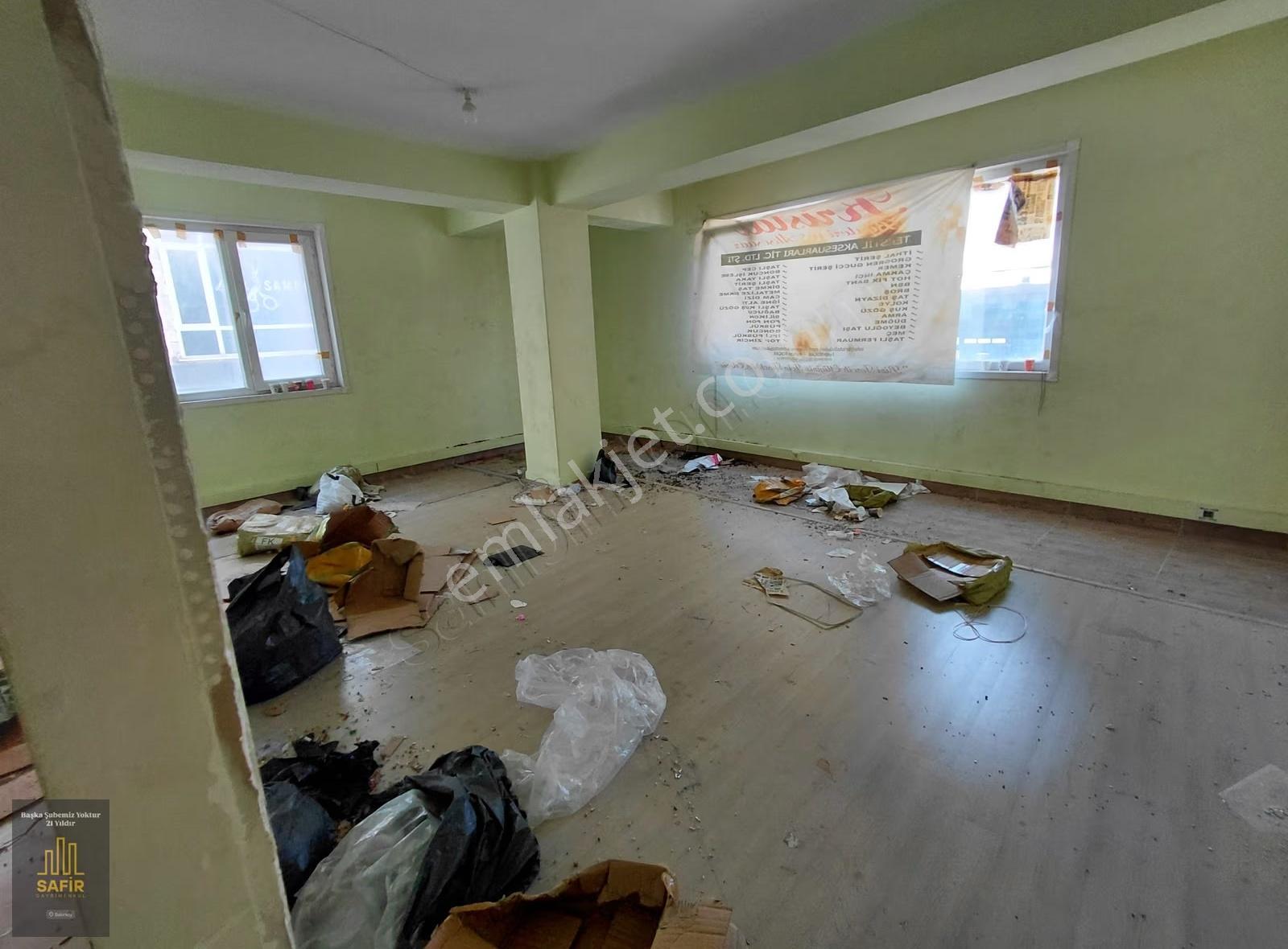 Safir Bakırköy'den Merter Savaş Caddesinde 900 M2 Mağaza - Görsel 13
