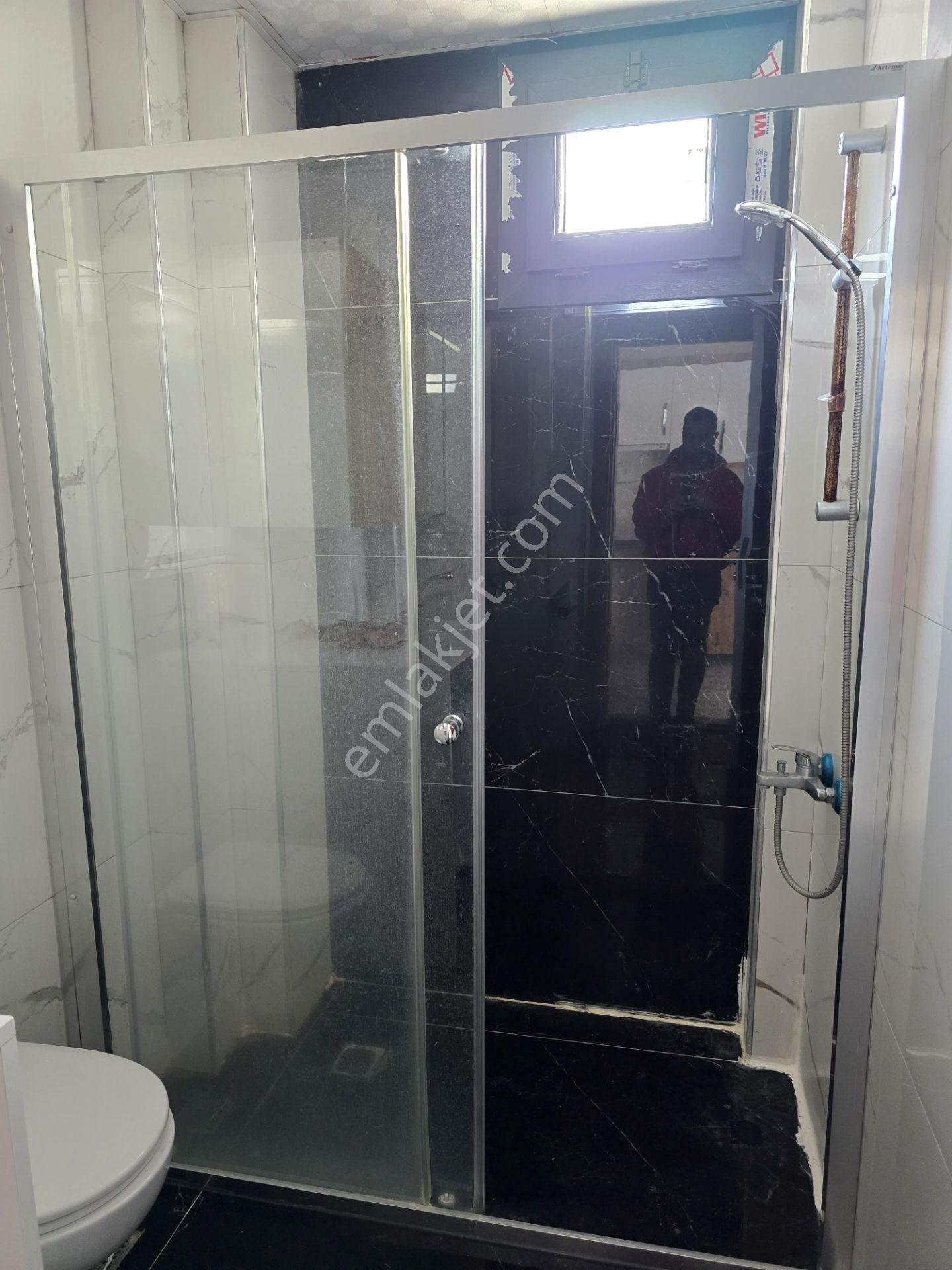 Kuşadası Davutlar Merkezde Satılık 1+1 Daire - Görsel 12