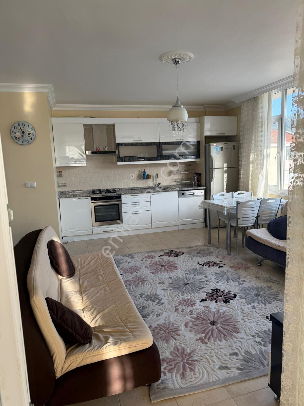 Lalezar Sitesinde Güney Cepheli, Eşyalı 2+1 Satılık Daire - Görsel 15