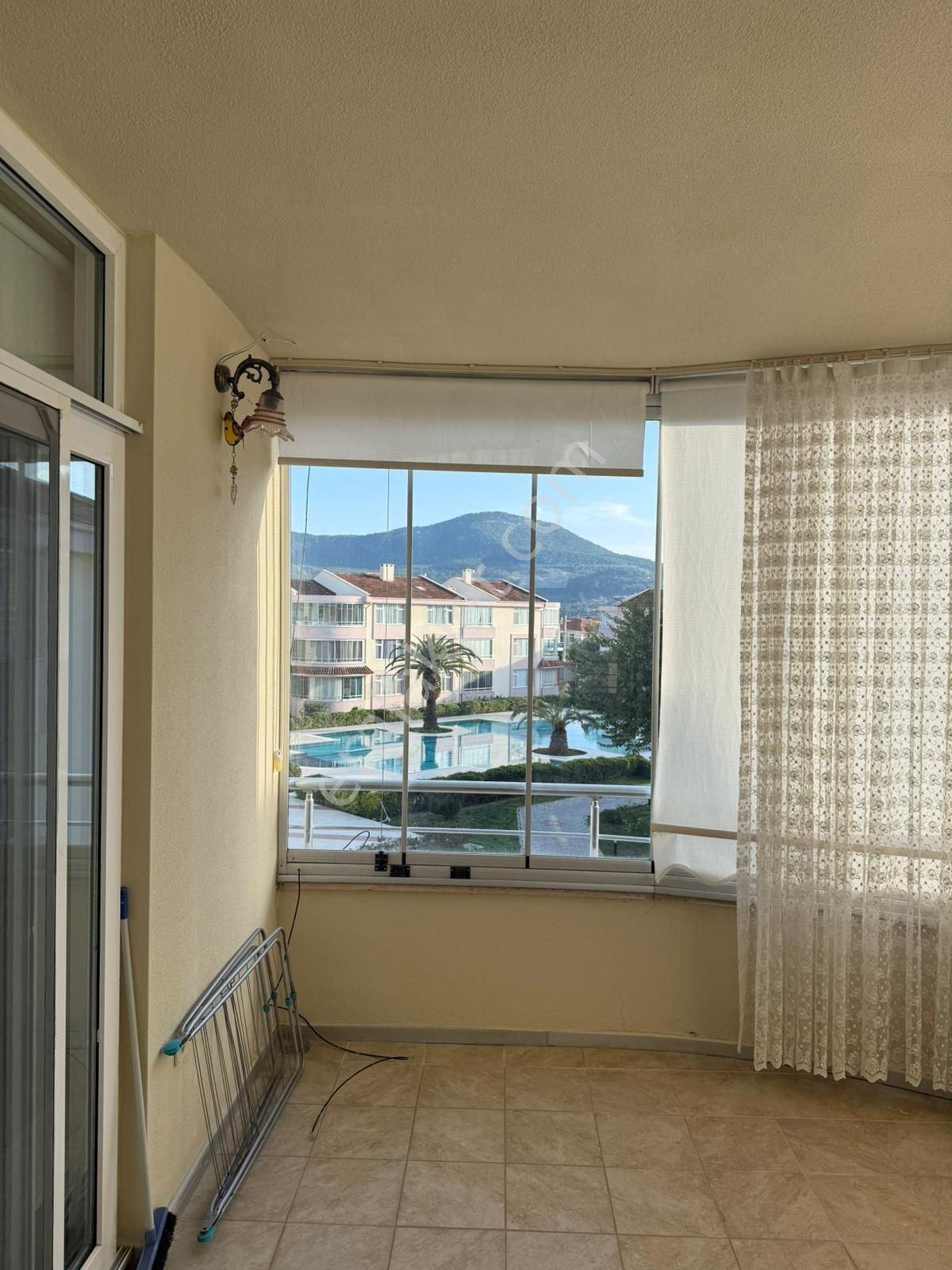 Lalezar Sitesinde Güney Cepheli, Eşyalı 2+1 Satılık Daire - Görsel 12