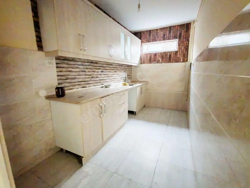 Çorlu Çobançeşme Mustafa Kemal Cd. Servis Yolunda 4+1 135m² Bahçe Katı - Görsel 3