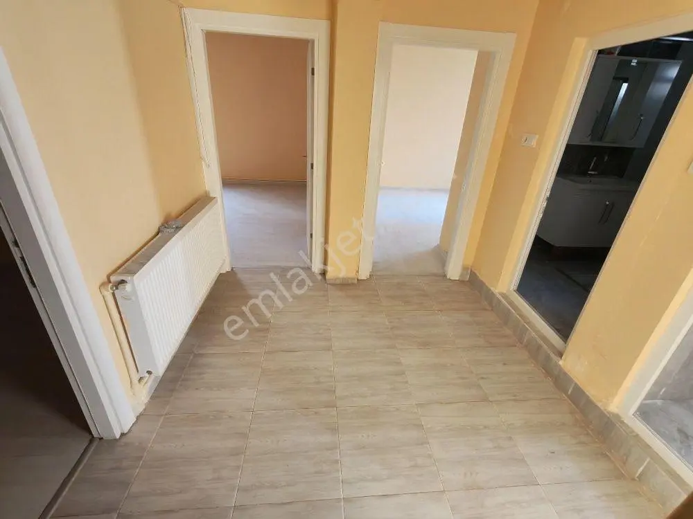Çorlu Çobançeşme Mustafa Kemal Cd. Servis Yolunda 4+1 135m² Bahçe Katı - Görsel 4