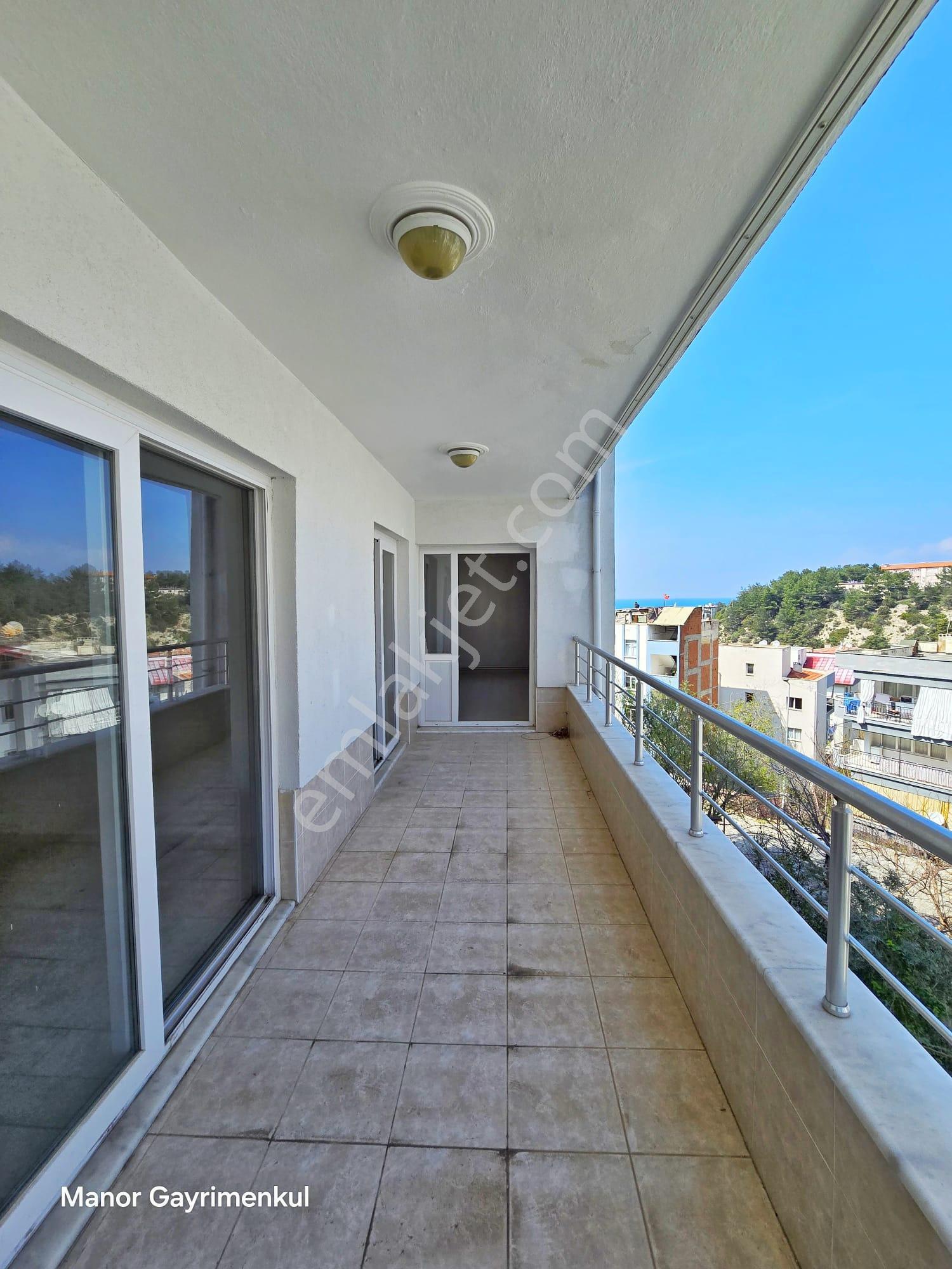 Kuşadası İkiceşmelik'te Güvenlikli Sitede 3+1 Doğalgazlı Daire - Görsel 29