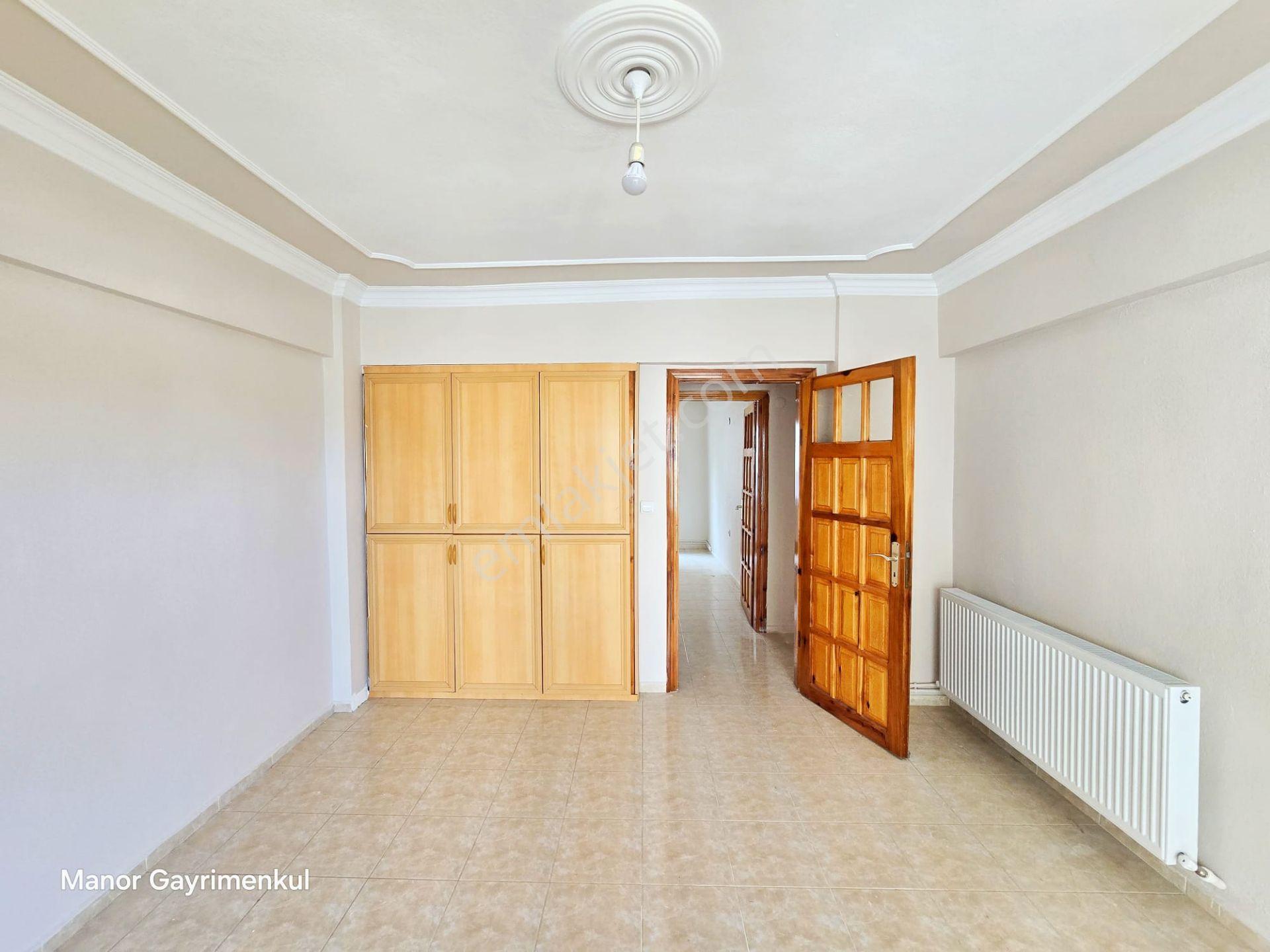 Kuşadası İkiceşmelik'te Güvenlikli Sitede 3+1 Doğalgazlı Daire - Görsel 26