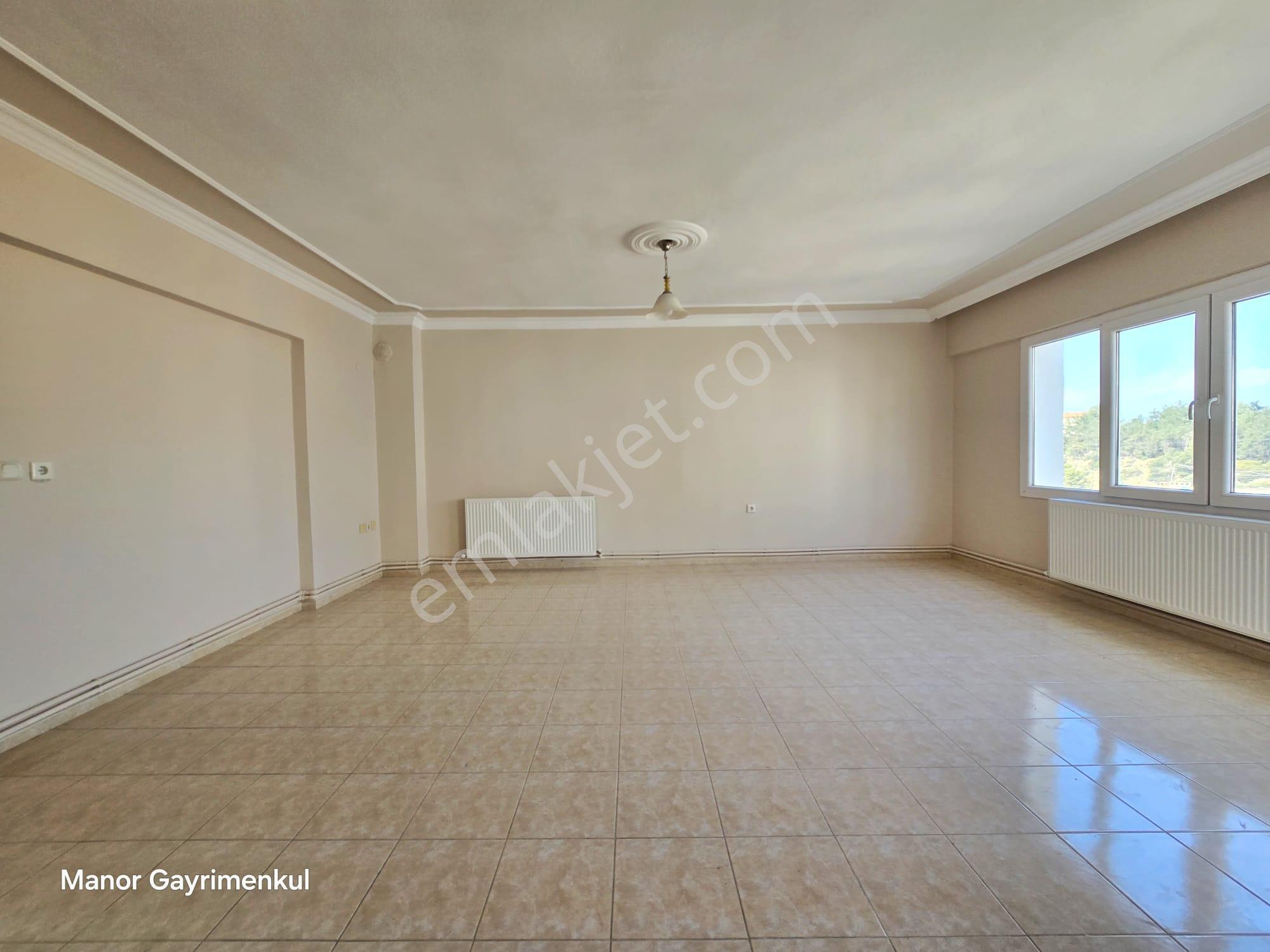 Kuşadası İkiceşmelik'te Güvenlikli Sitede 3+1 Doğalgazlı Daire - Görsel 8