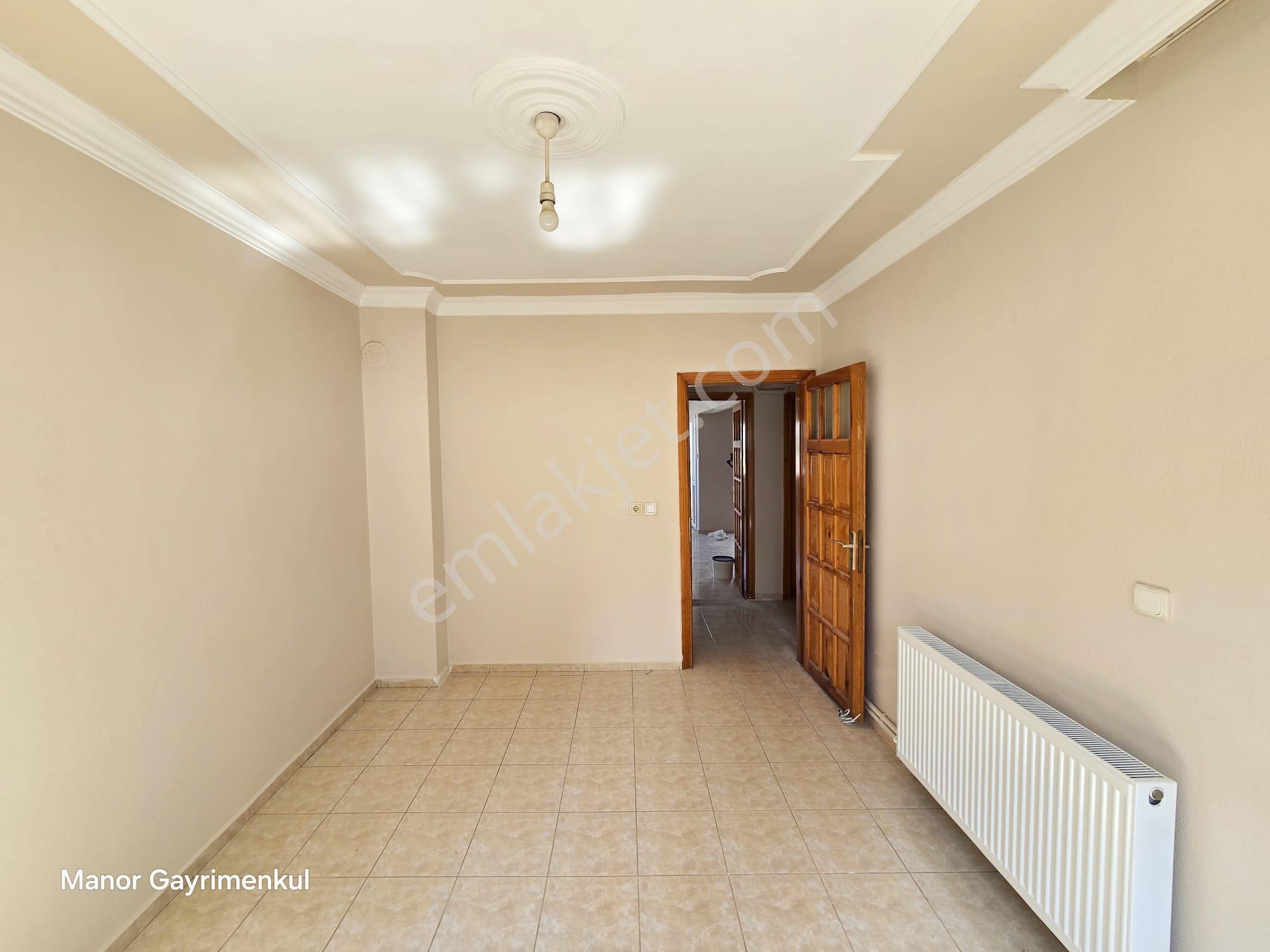 Kuşadası İkiceşmelik'te Güvenlikli Sitede 3+1 Doğalgazlı Daire - Görsel 14