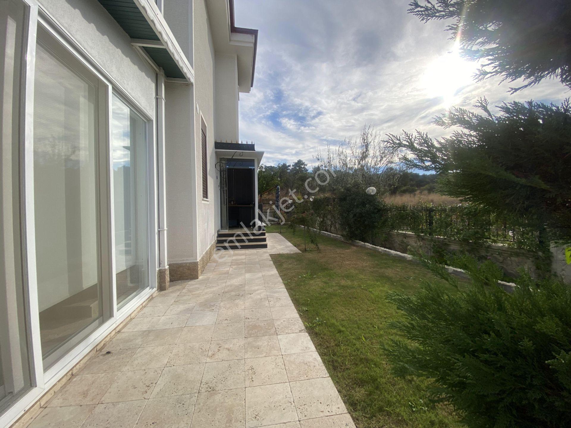 Ayvalık Ta Satılık Muhtesem Villa.denize 80 Metre Mesafede - Görsel 34