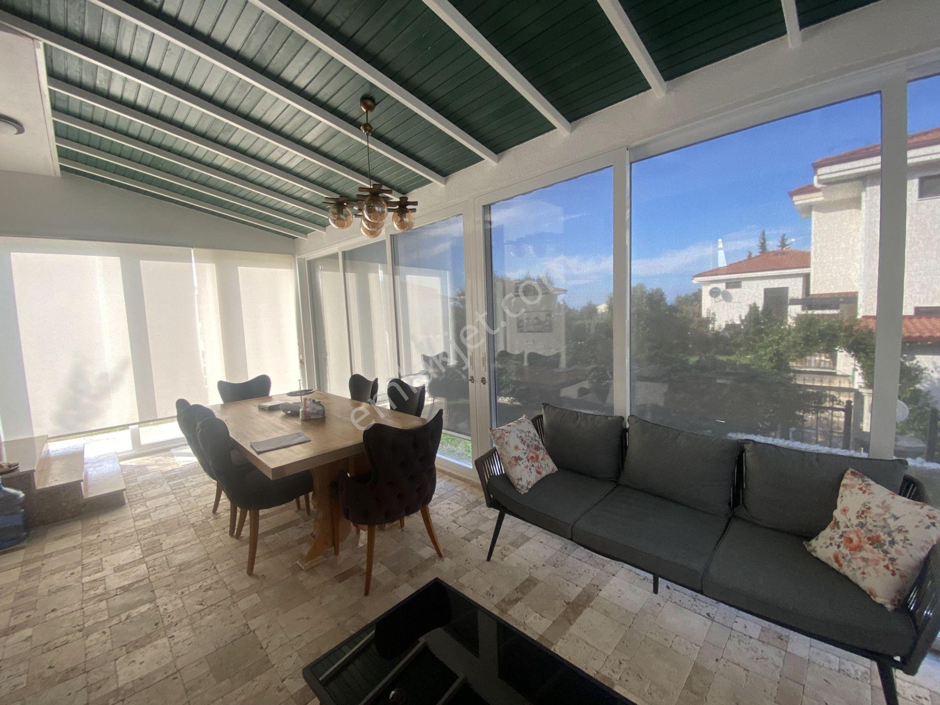 Ayvalık Ta Satılık Muhtesem Villa.denize 80 Metre Mesafede - Görsel 16