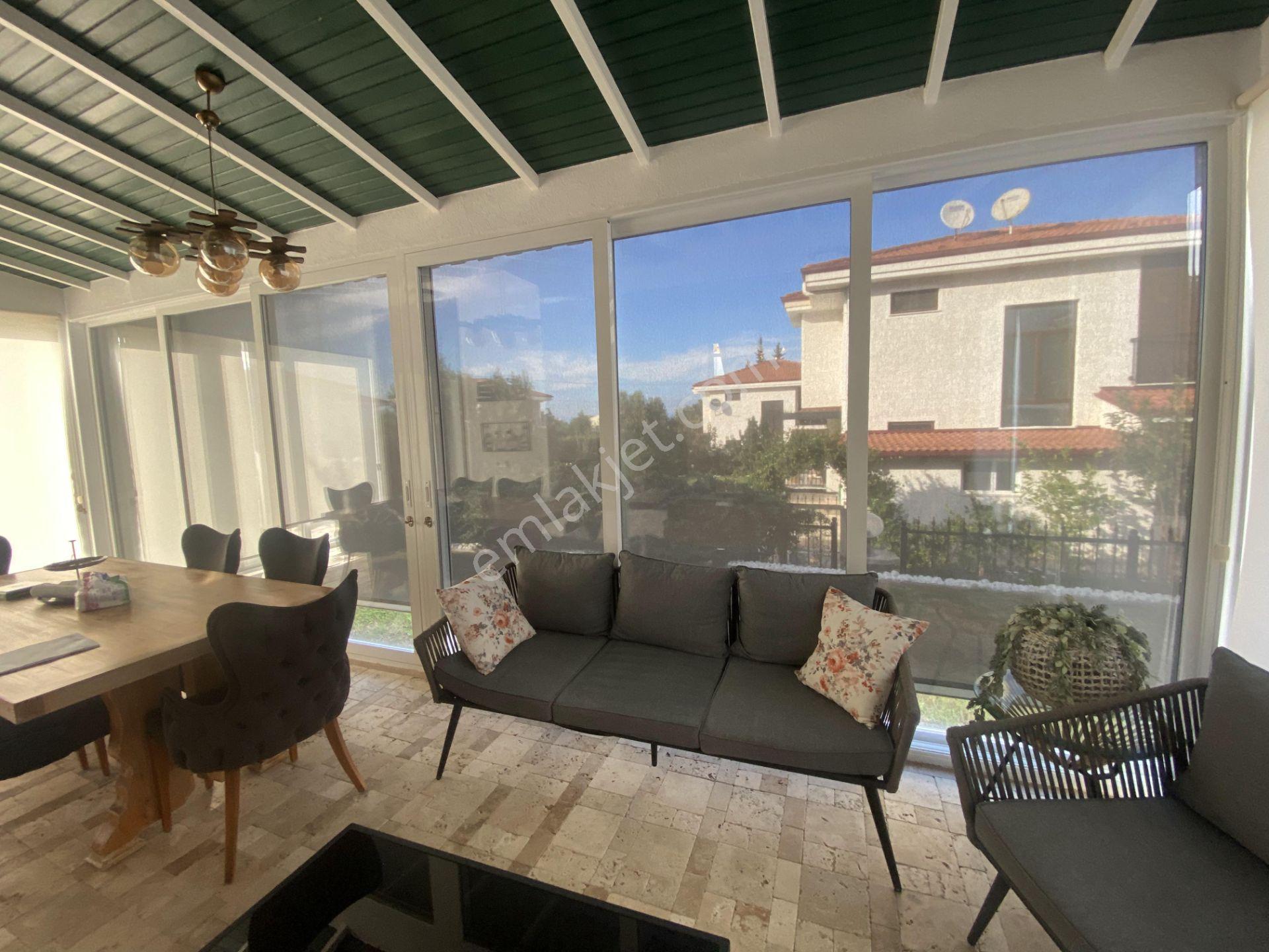 Ayvalık Ta Satılık Muhtesem Villa.denize 80 Metre Mesafede - Görsel 17